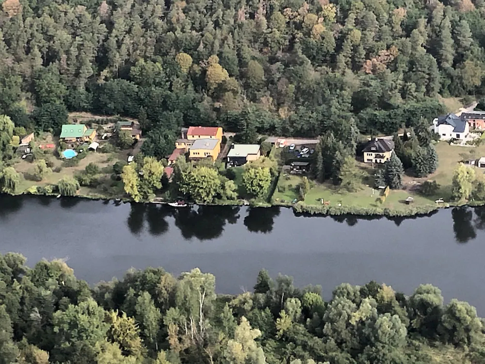 Riverside Inn