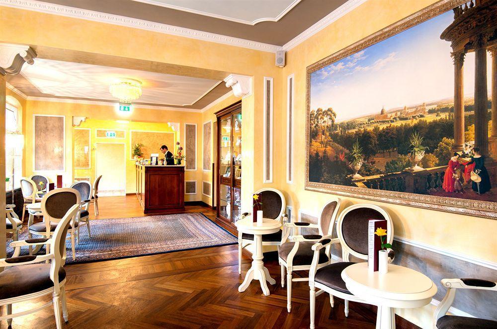 Hotel Am Luisenplatz Potsdam