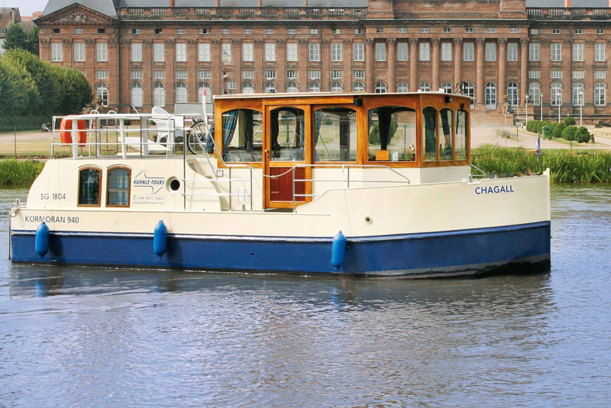 Kuhnle-Tours Bootshaus Zeuthen