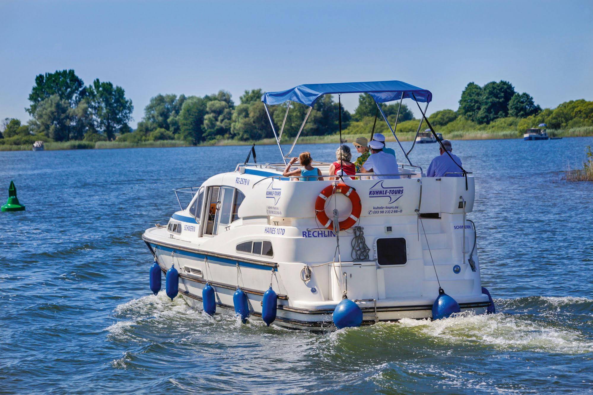 Kuhnle-Tours Bootshaus Zeuthen