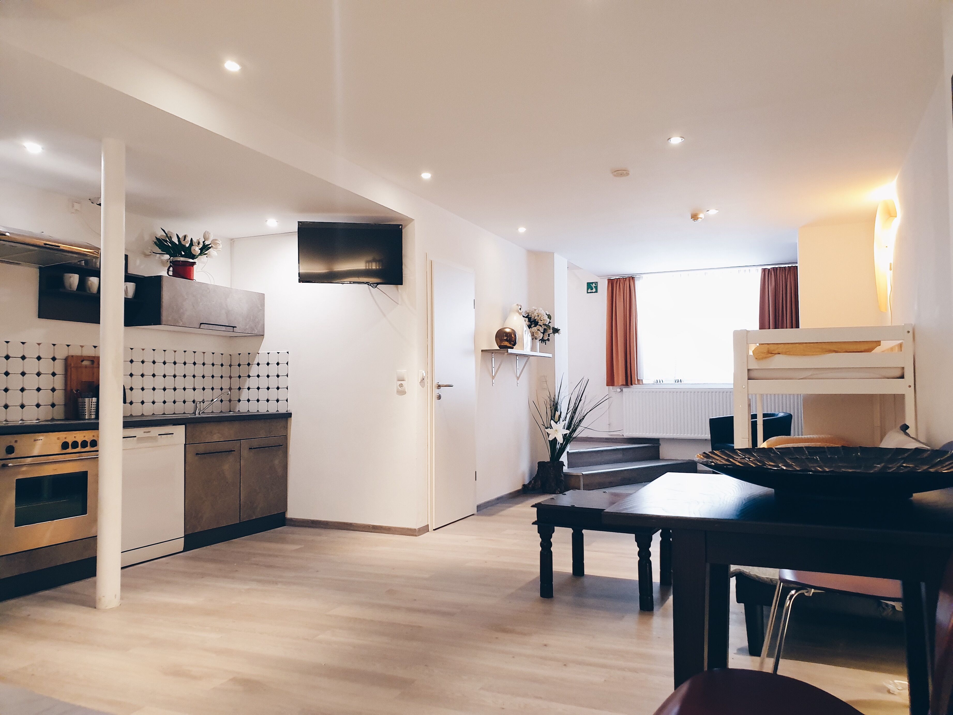 Ford Apartment