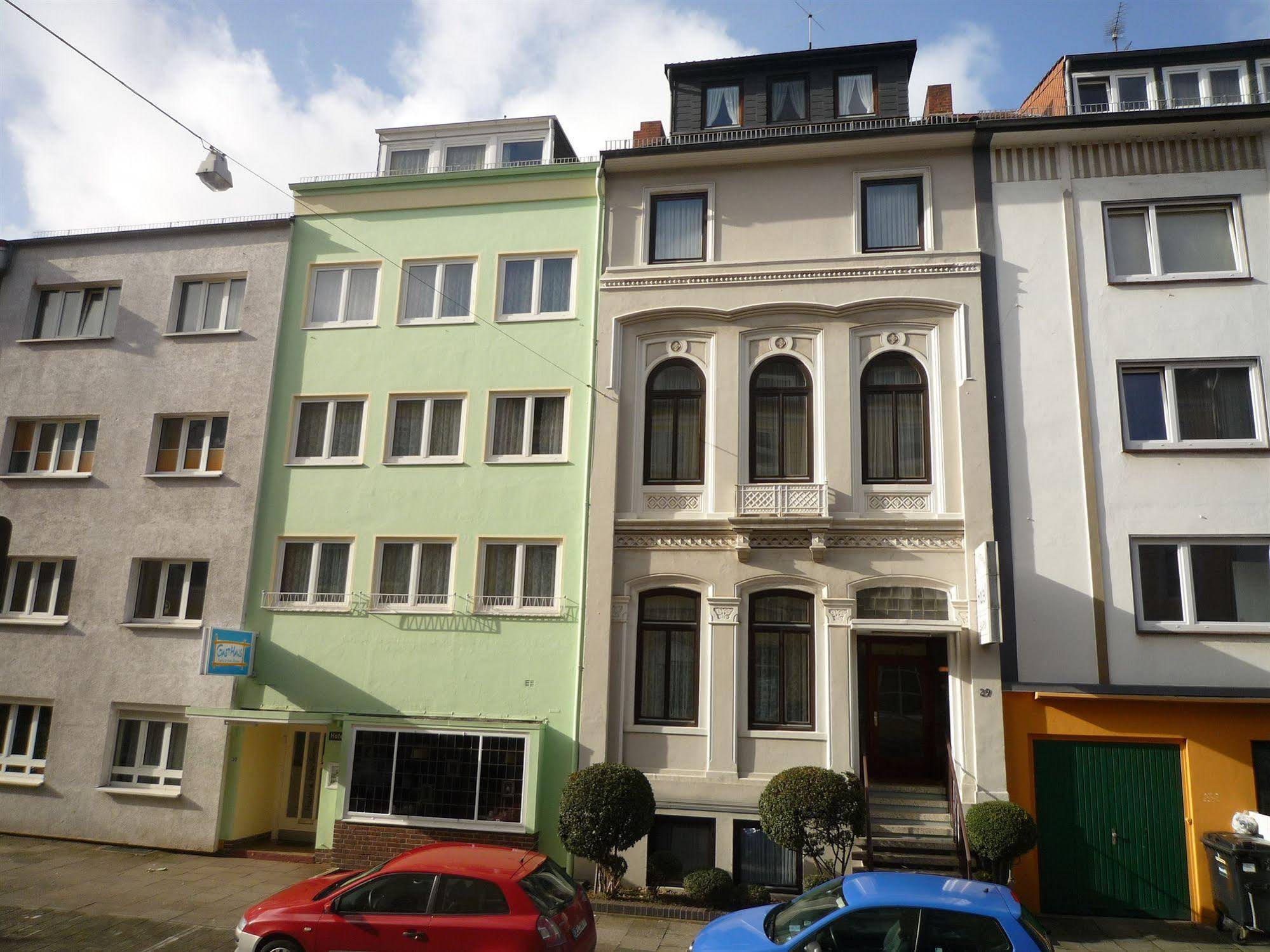 GastHaus Bremer Backpacker Hostel
