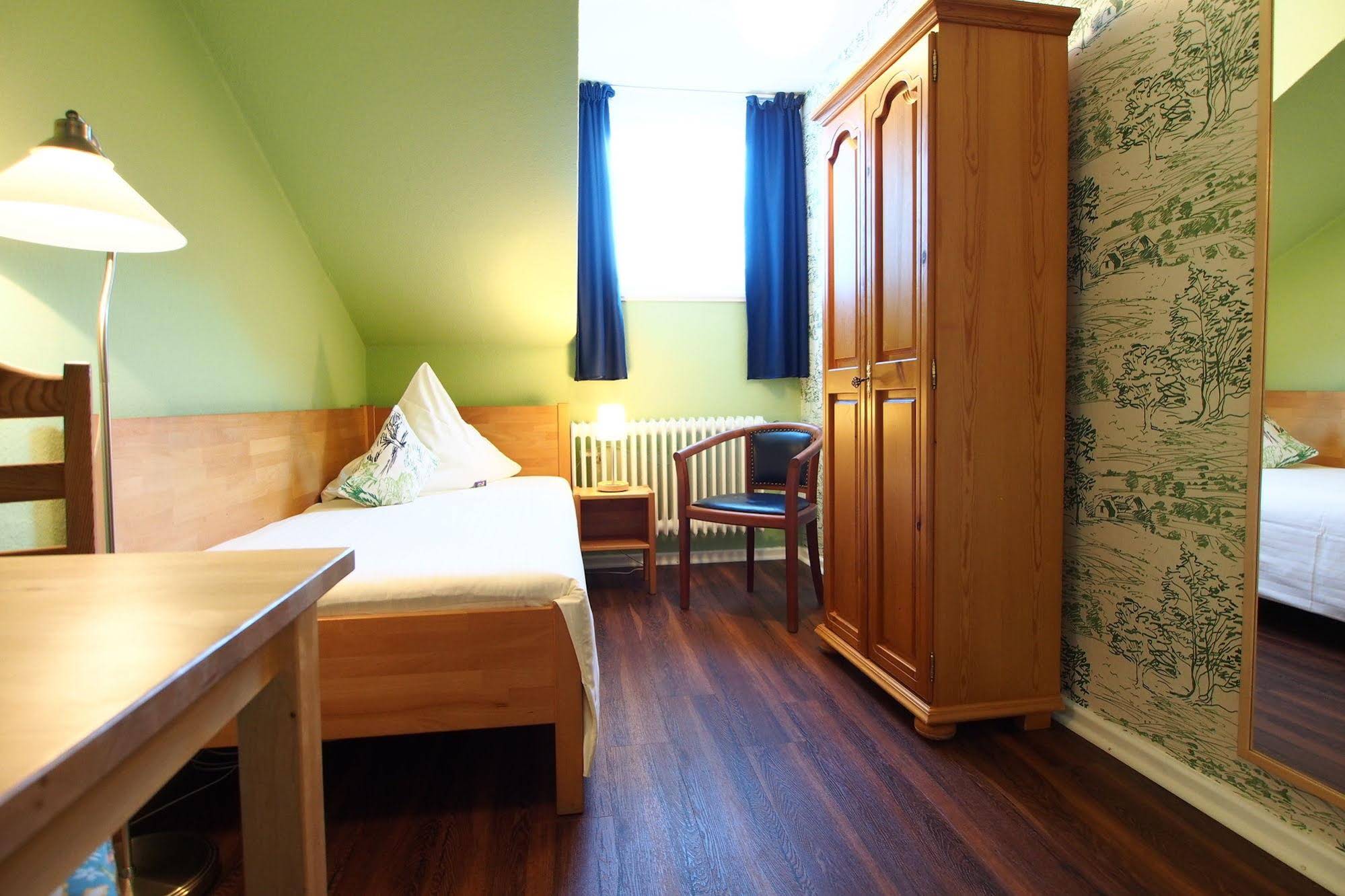 GastHaus Bremer Backpacker Hostel