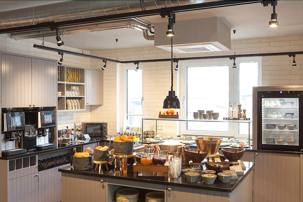 Vienna House Easy by Wyndham Bremen