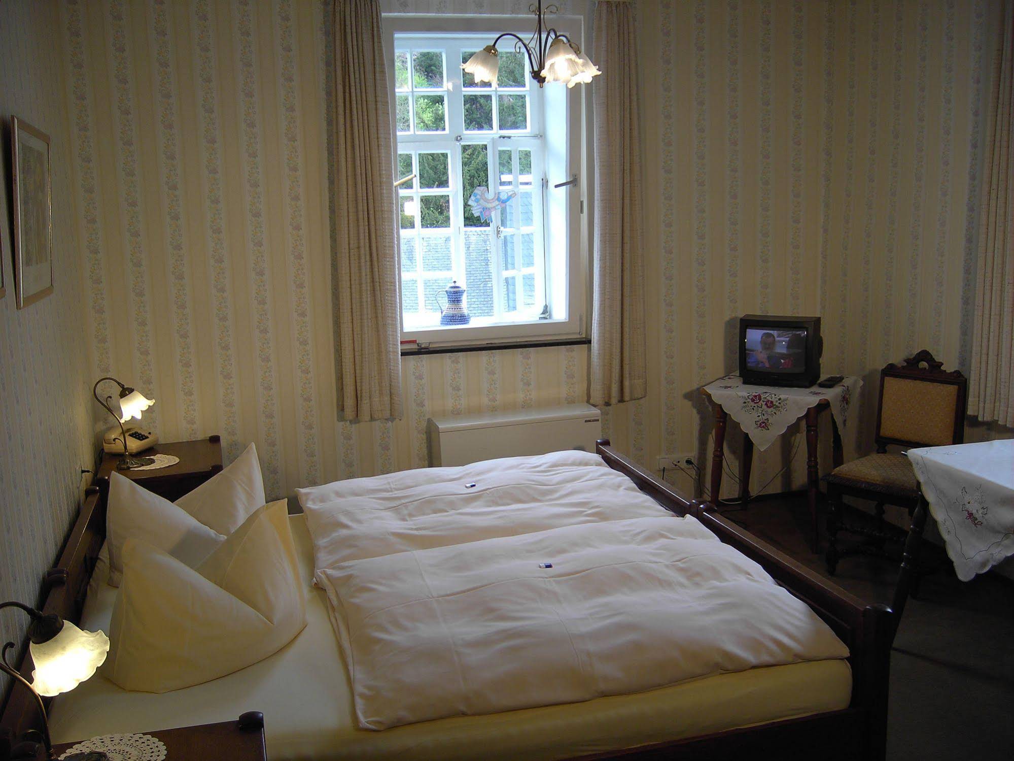 Graf Rolshausen