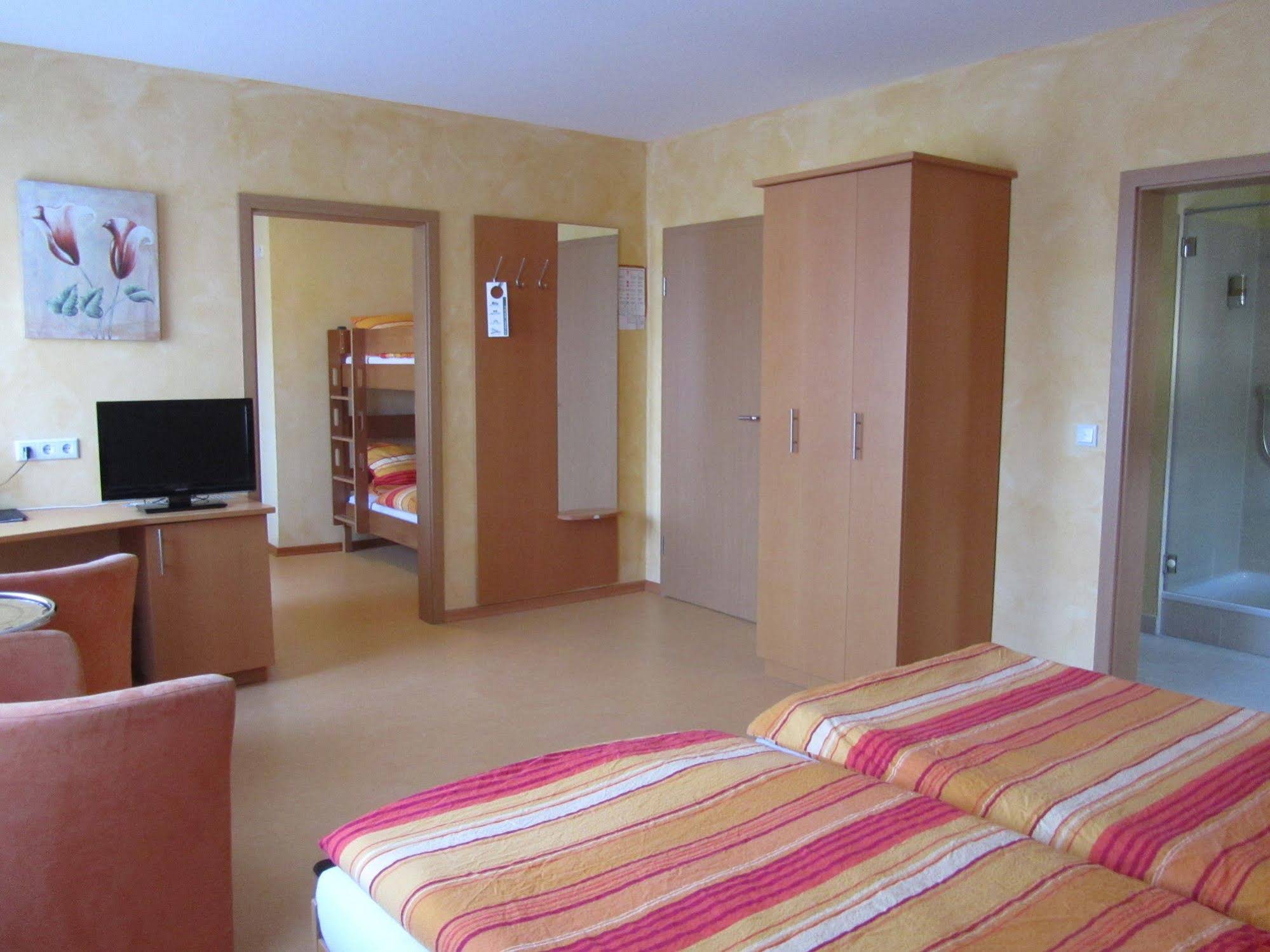 Land-gut-Race-Hotel zur Burg Nürburgring
