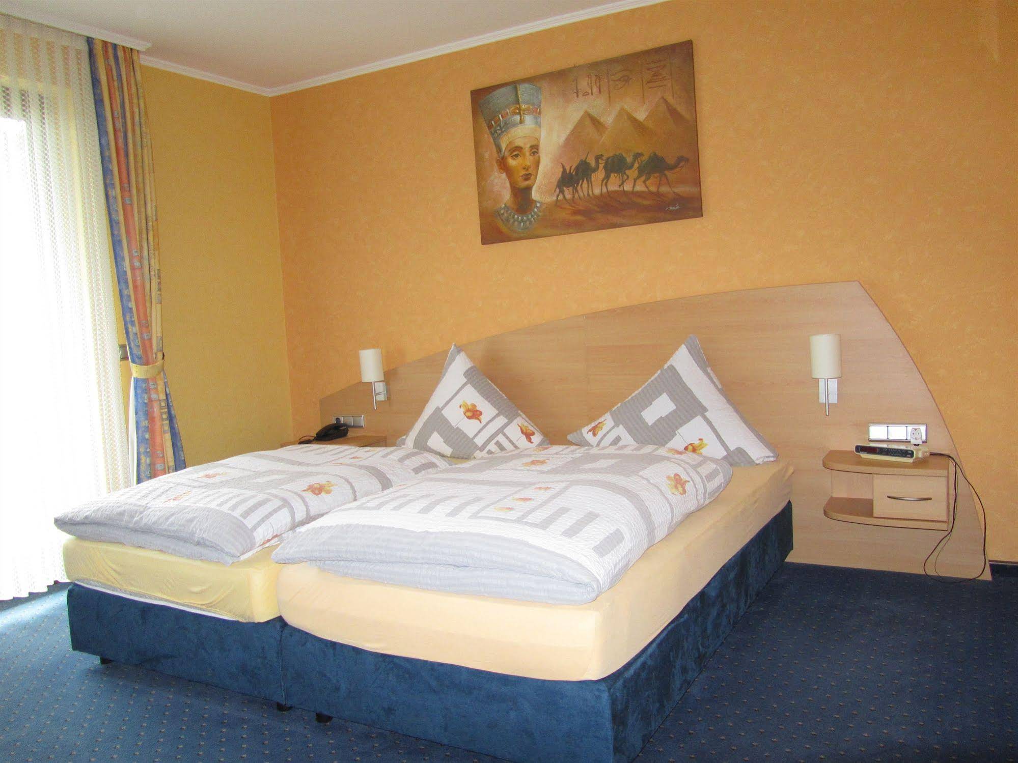 Land-gut-Race-Hotel zur Burg Nürburgring