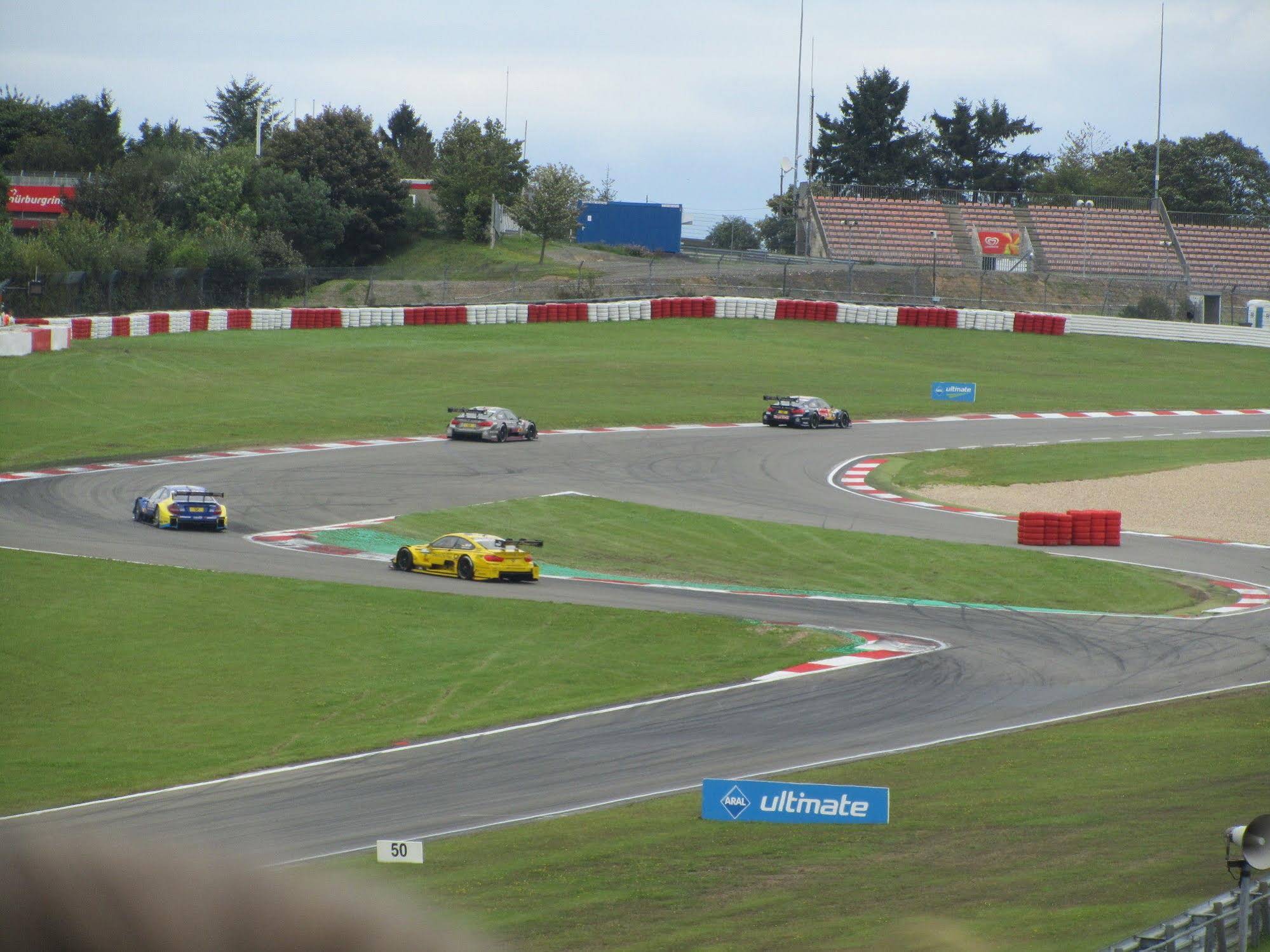Land-gut-Race-Hotel zur Burg Nürburgring