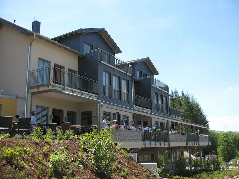 M13 Hotel