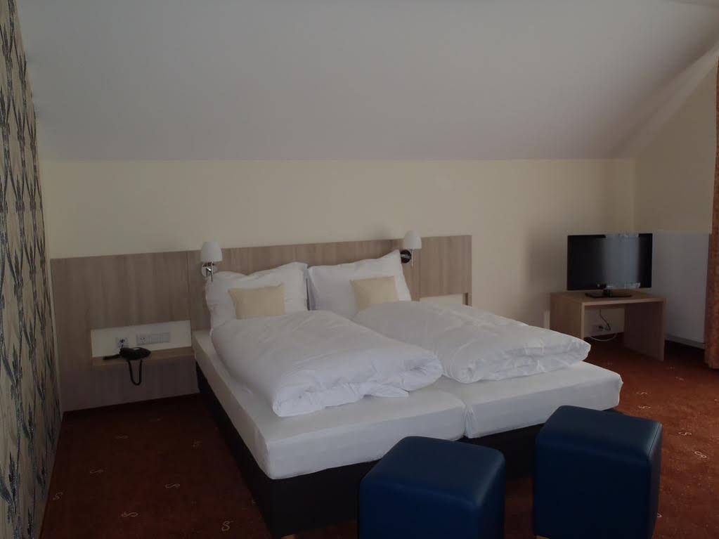 Schade's Wohlfühlhotel & Schmankerl Stubn