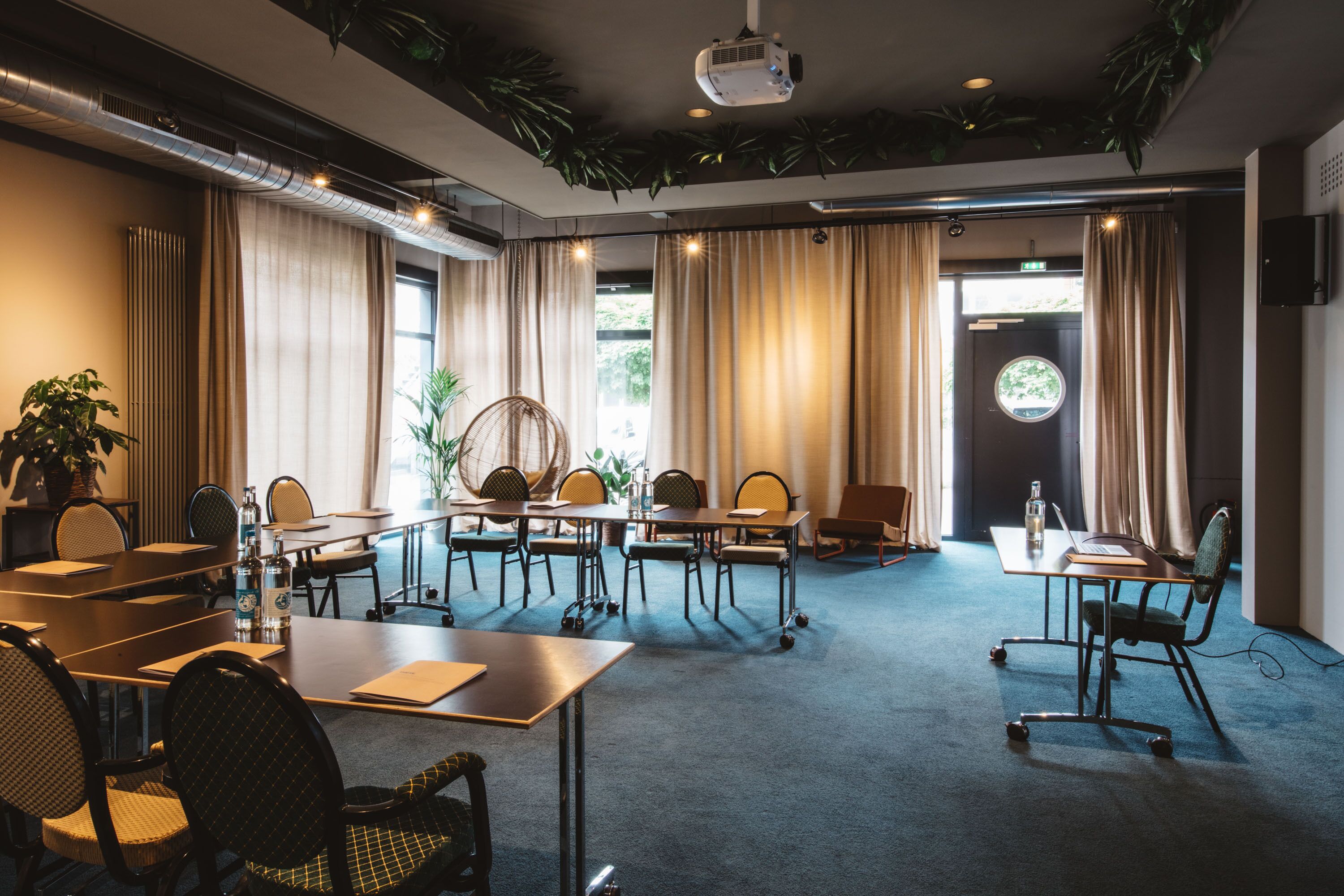 Superbude Altona Paradise