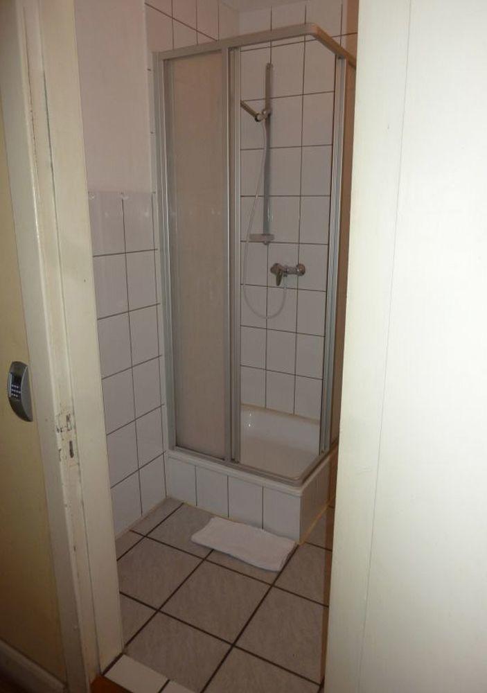 Buch-Ein-Bett Hostel