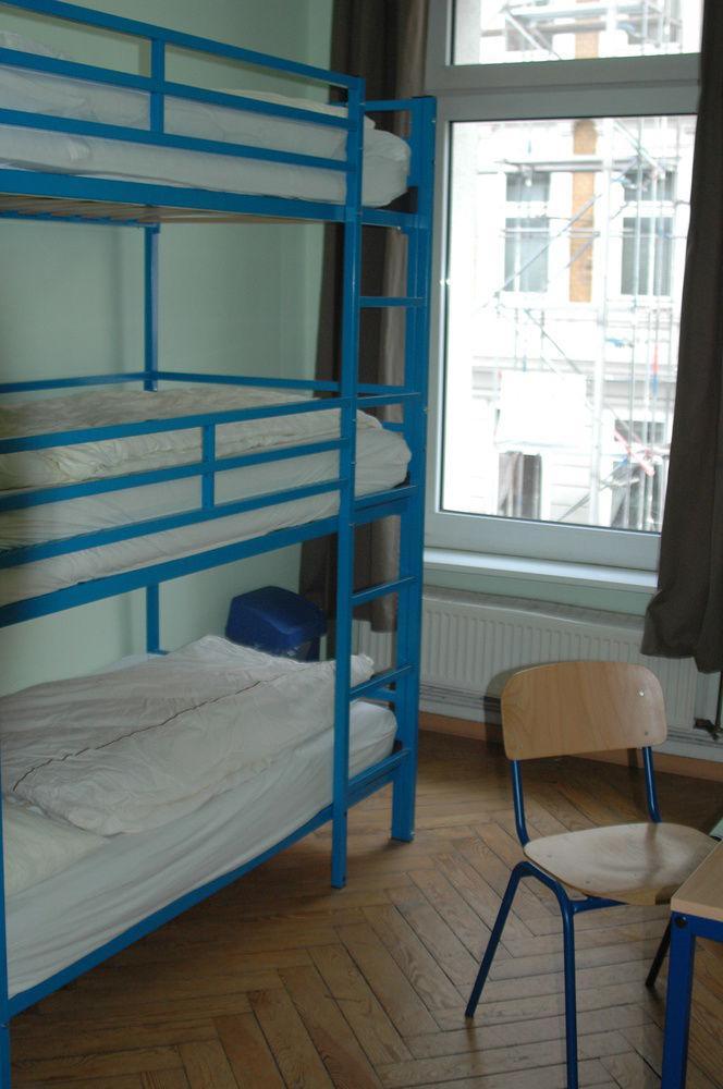 Buch-Ein-Bett Hostel