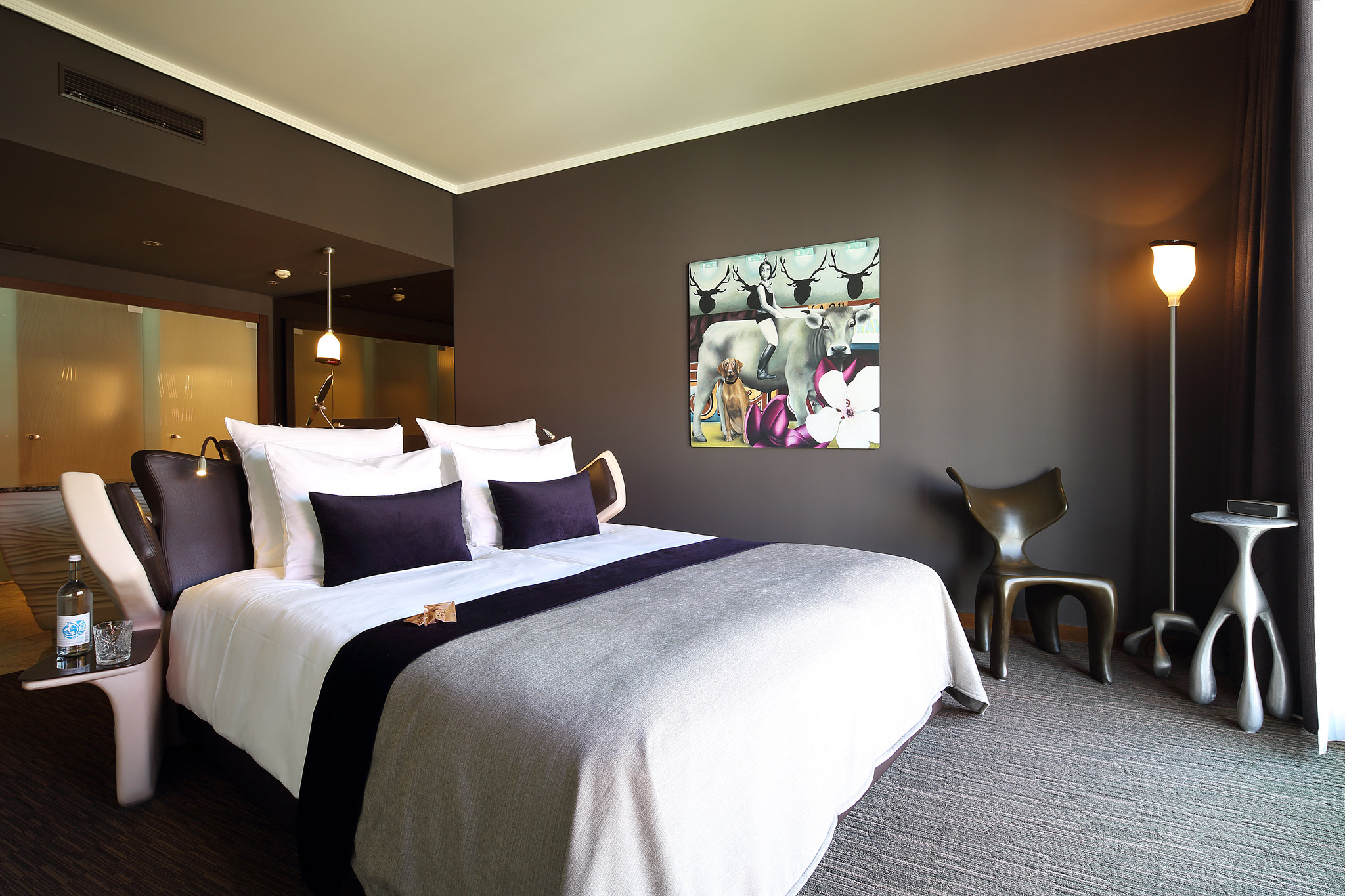 East Hotel & Restaurant