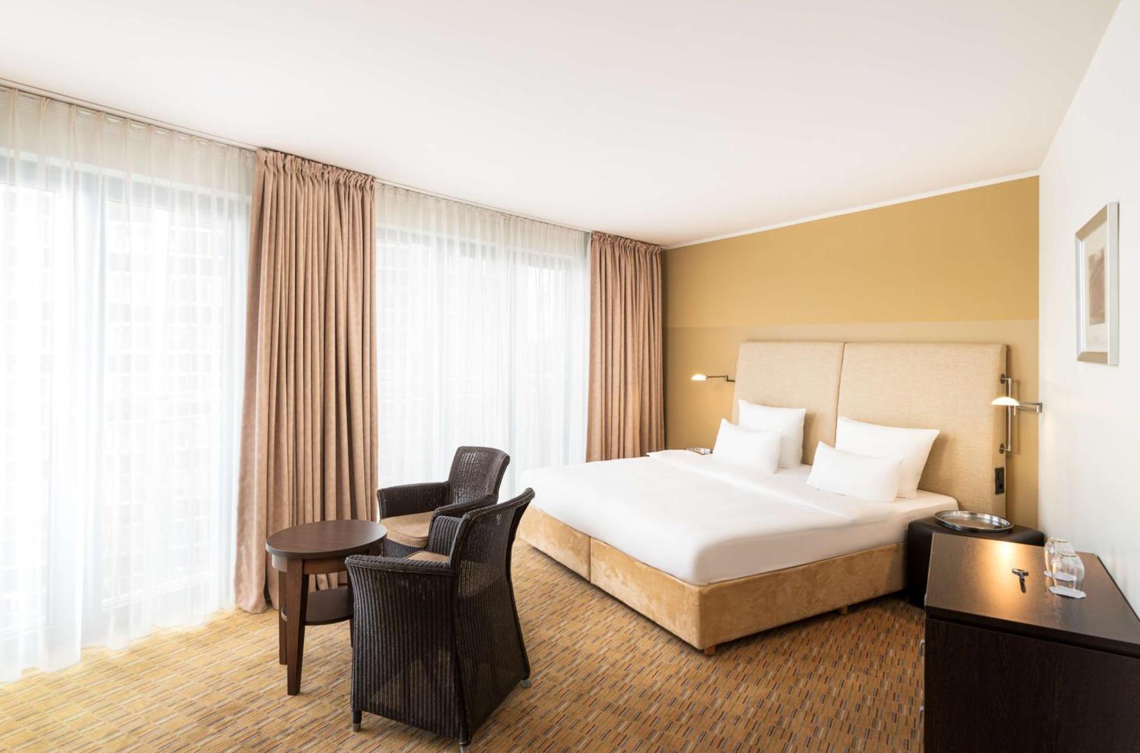 elaya hotel hamburg finkenwerder