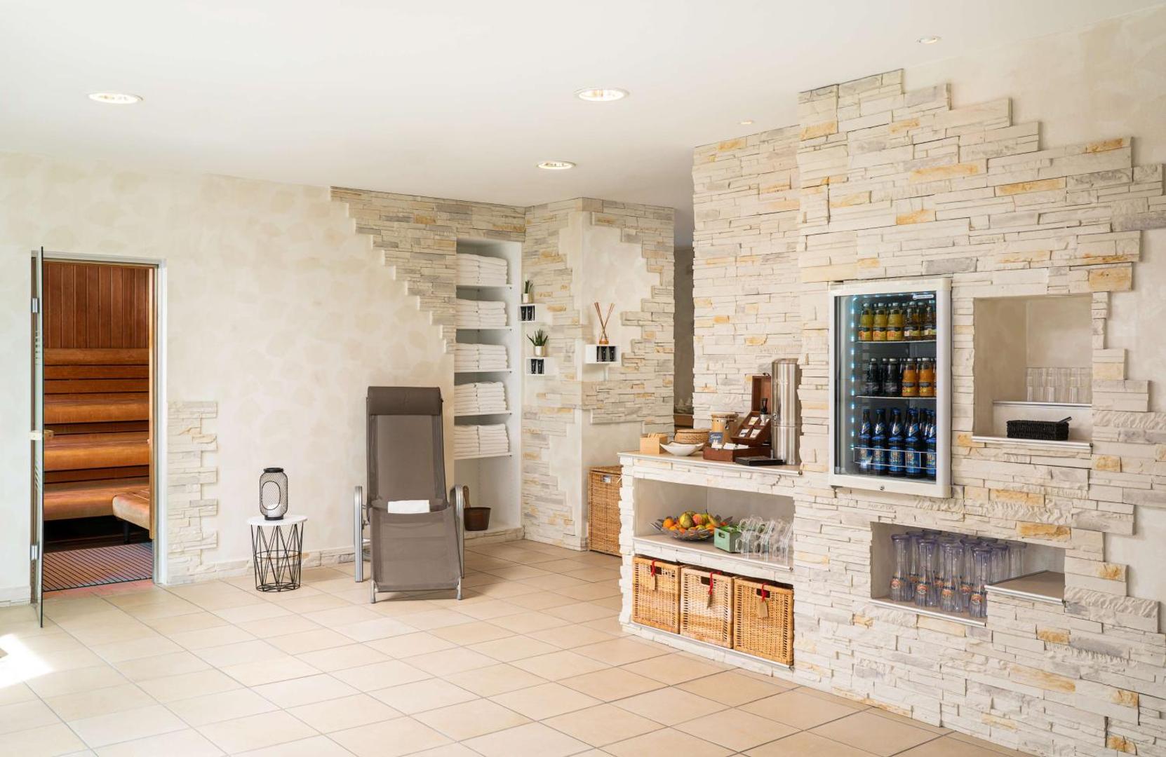 elaya hotel hamburg finkenwerder