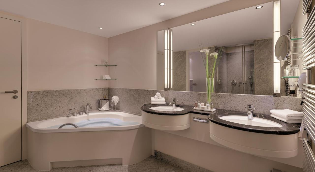 Grand Elysee Hamburg