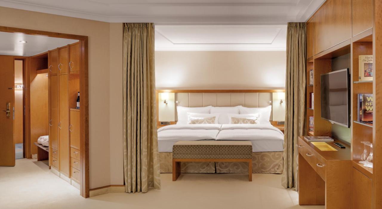 Grand Elysee Hamburg