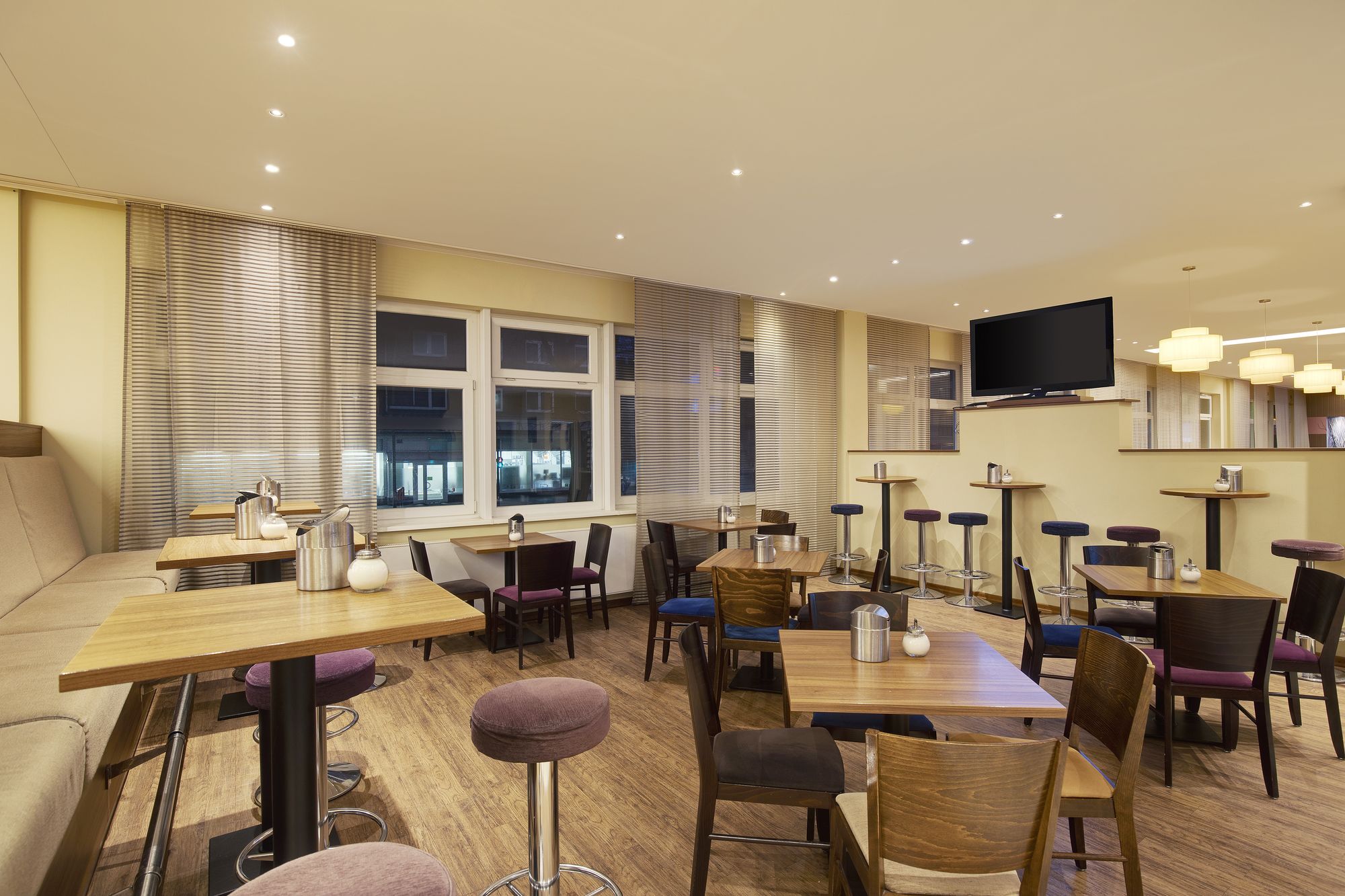 Premier Inn Hamburg City Alster Hotel