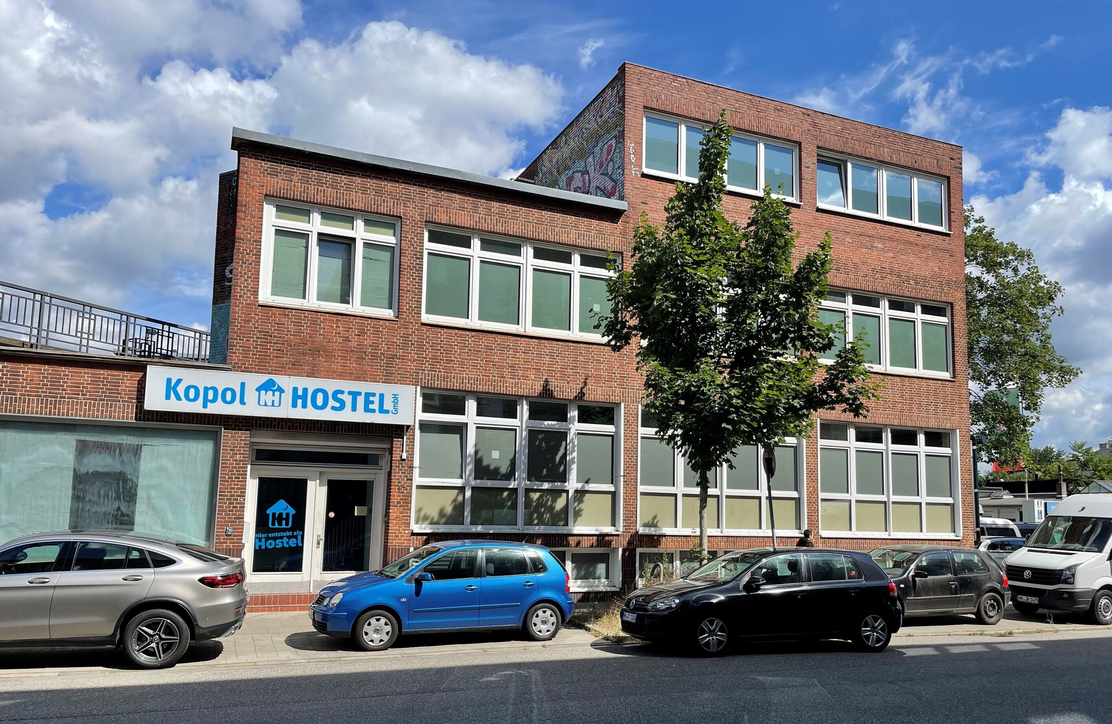 Kopol Hostel