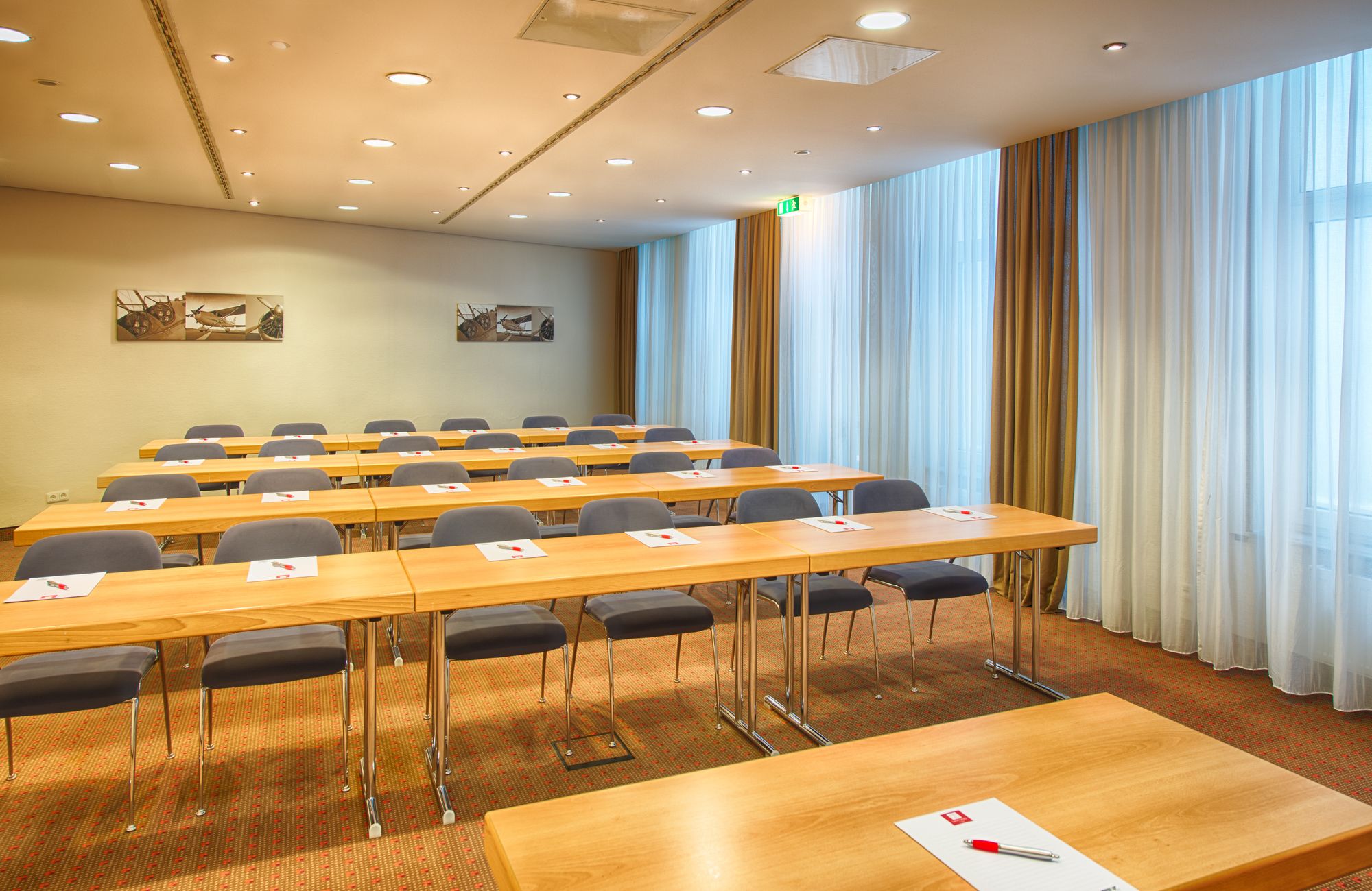 Leonardo Hotel Hamburg Airport