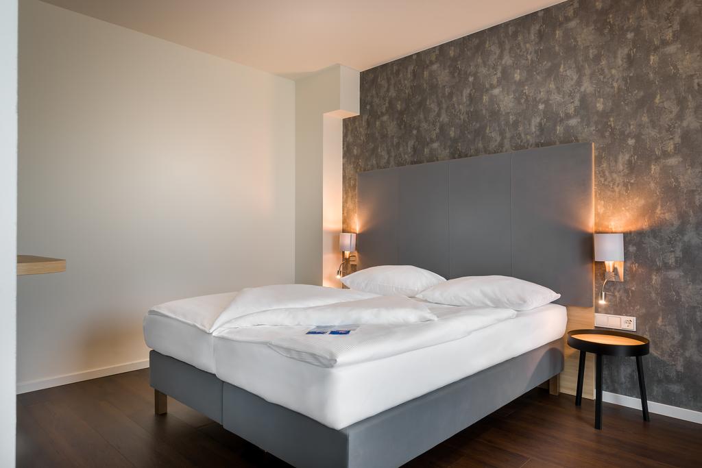 Signature East Hotel Apartment