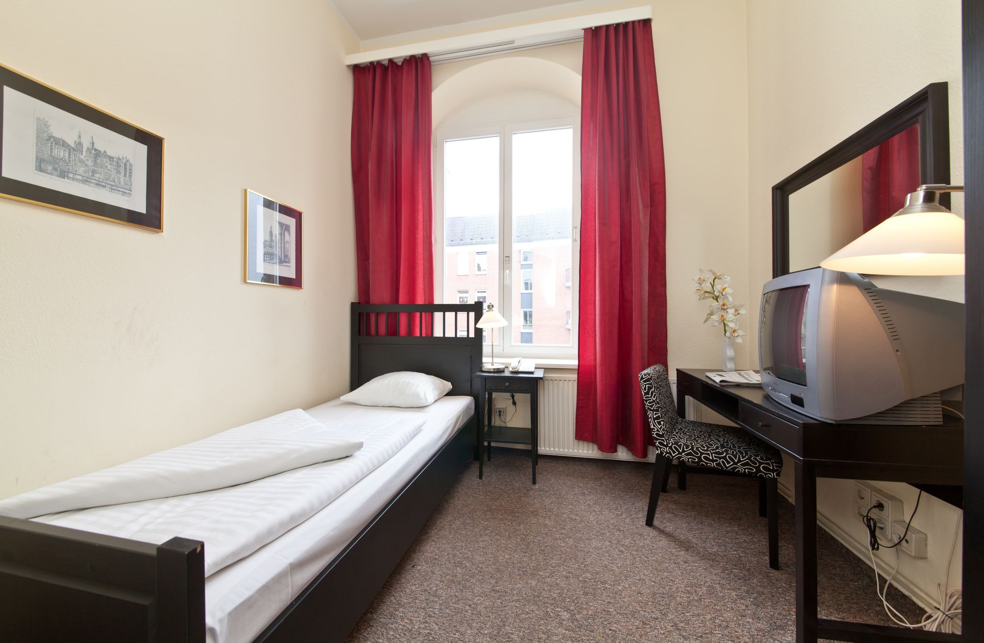 NOVUM Hotel Holstenwall