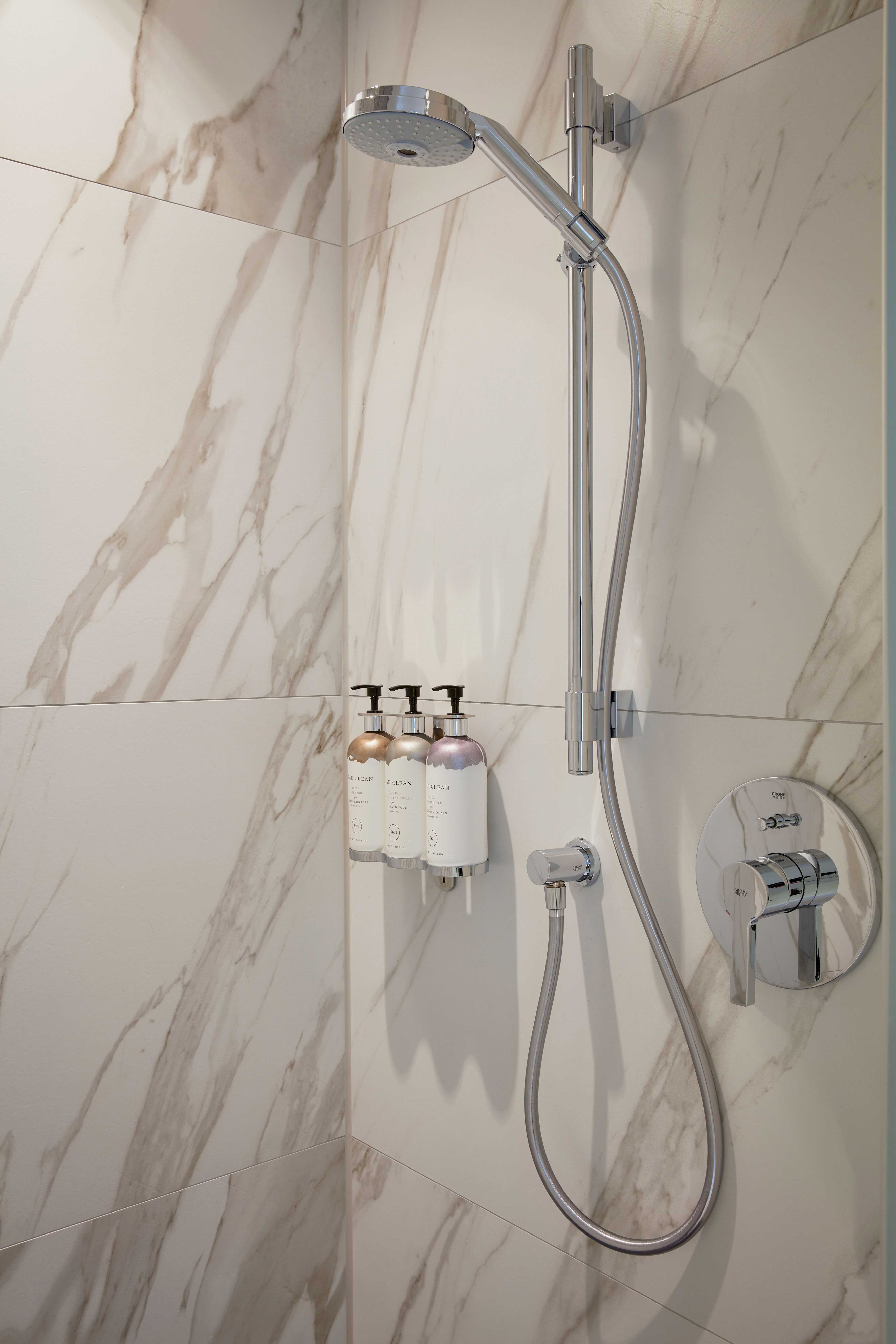 The Nikolai Hotel Hamburg - Leonardo Limited Edition