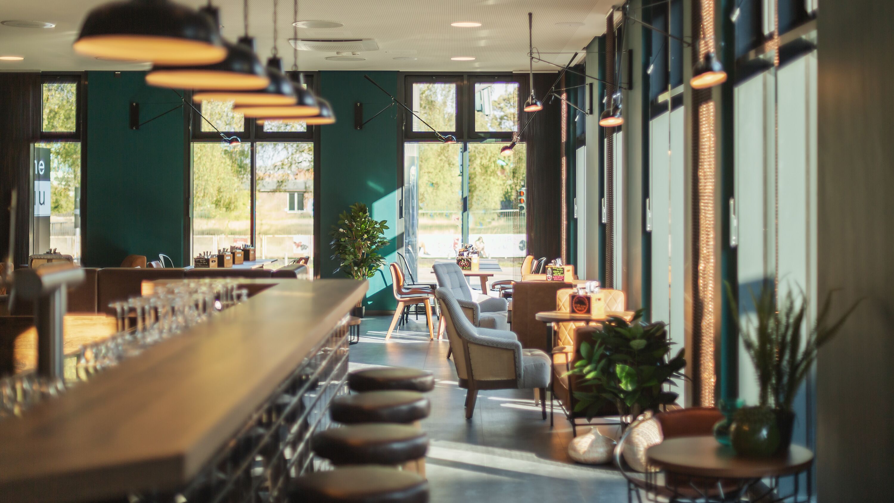 Holiday Inn - the niu, Bricks Hamburg Eppendorf