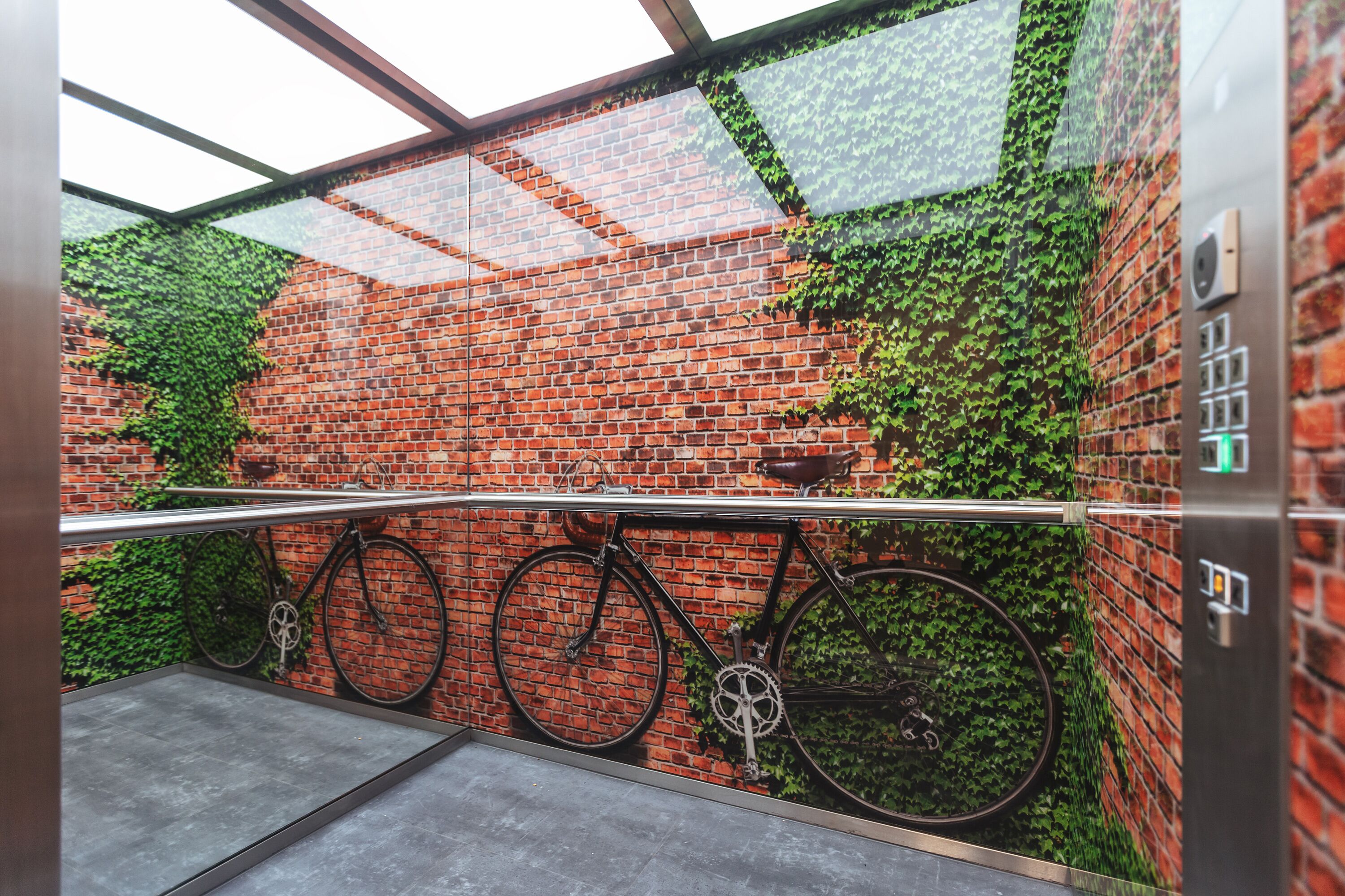 Holiday Inn - the niu, Bricks Hamburg Eppendorf