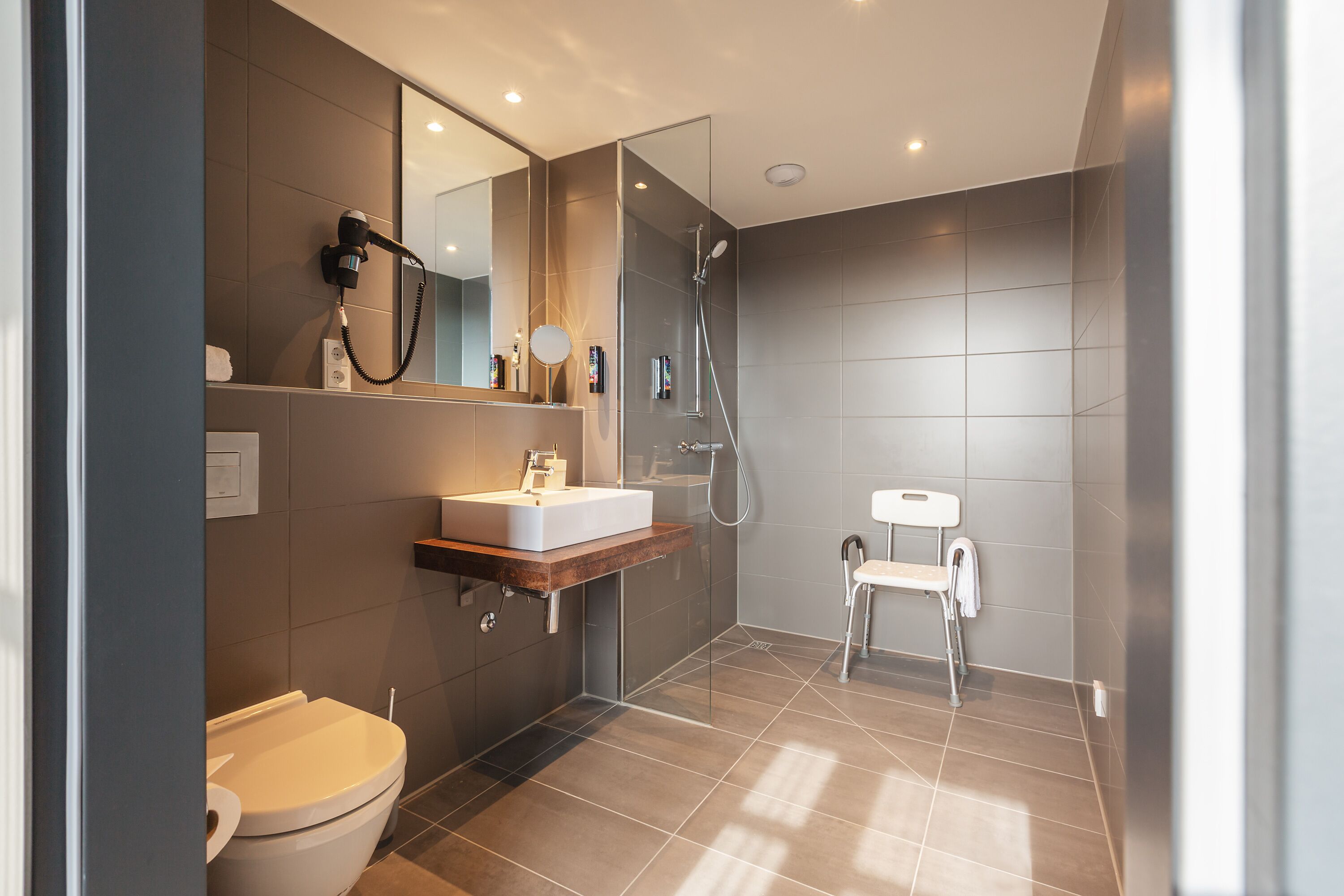 Holiday Inn - the niu, Bricks Hamburg Eppendorf