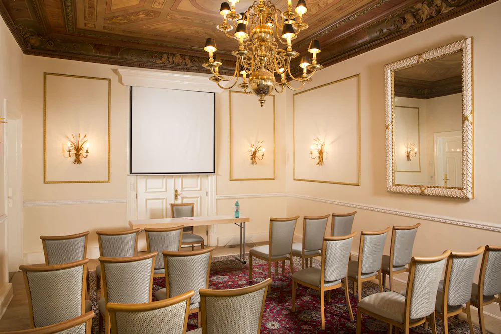 TOP Palais Esplanade