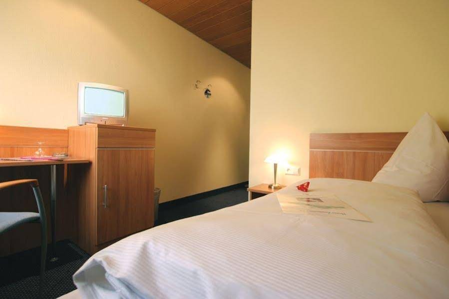 Hotel Zeppelin