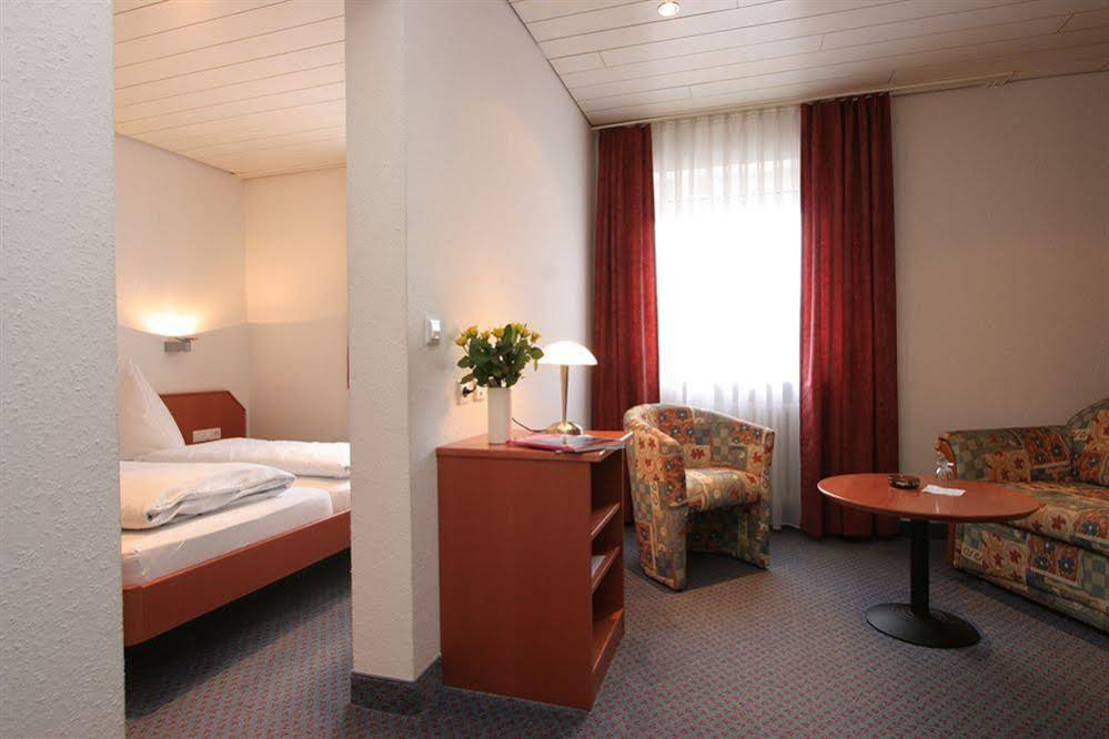 Hotel Zeppelin