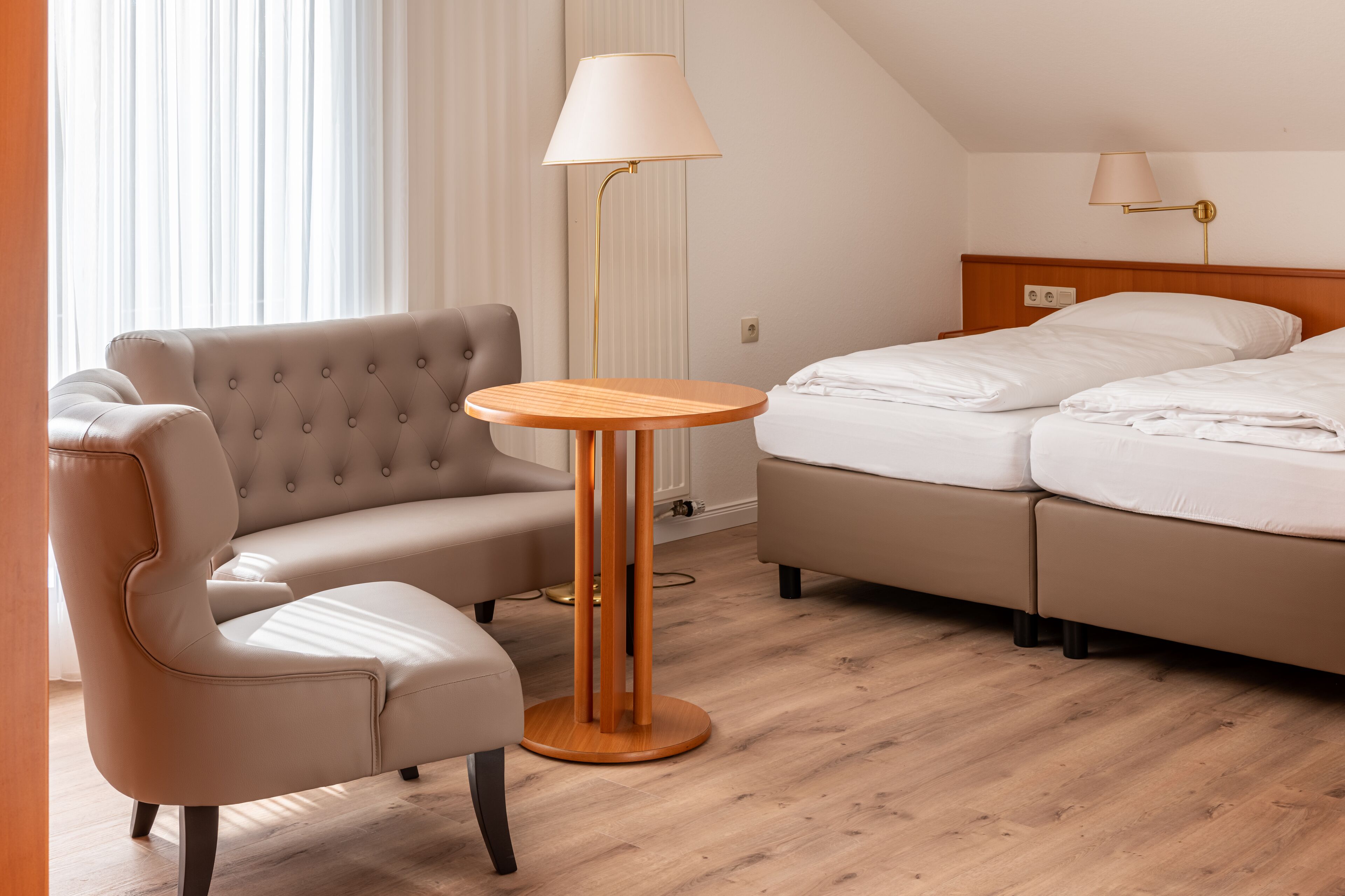 Forest Apartments & Rooms