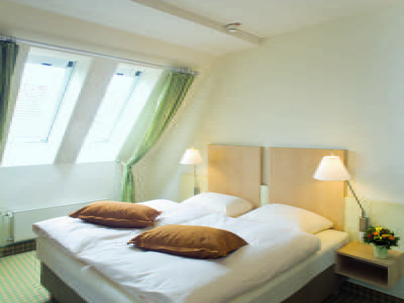 Premier Inn Braunschweig City Centre Hotel