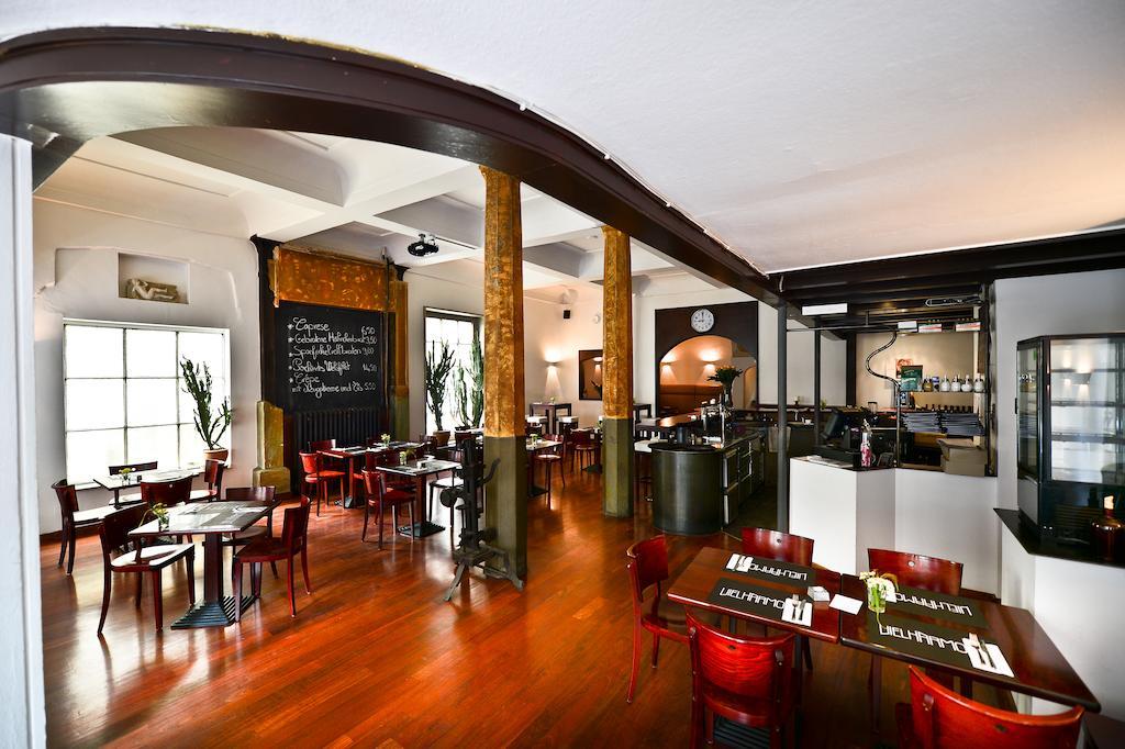 Frühlings-Hotel