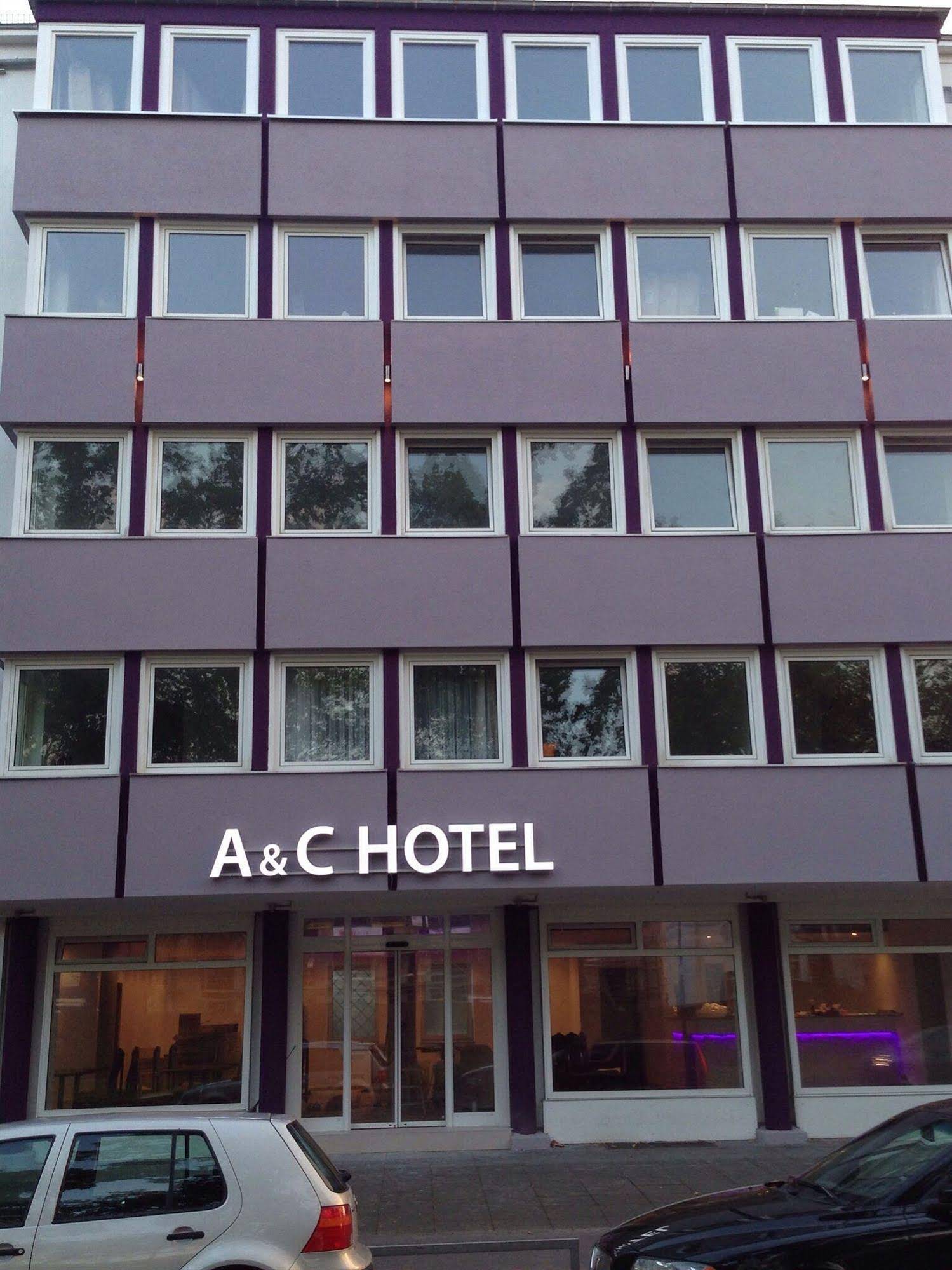 Skyline Hotel