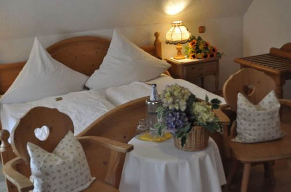 Hotel + Restaurant Bei Hölzchen