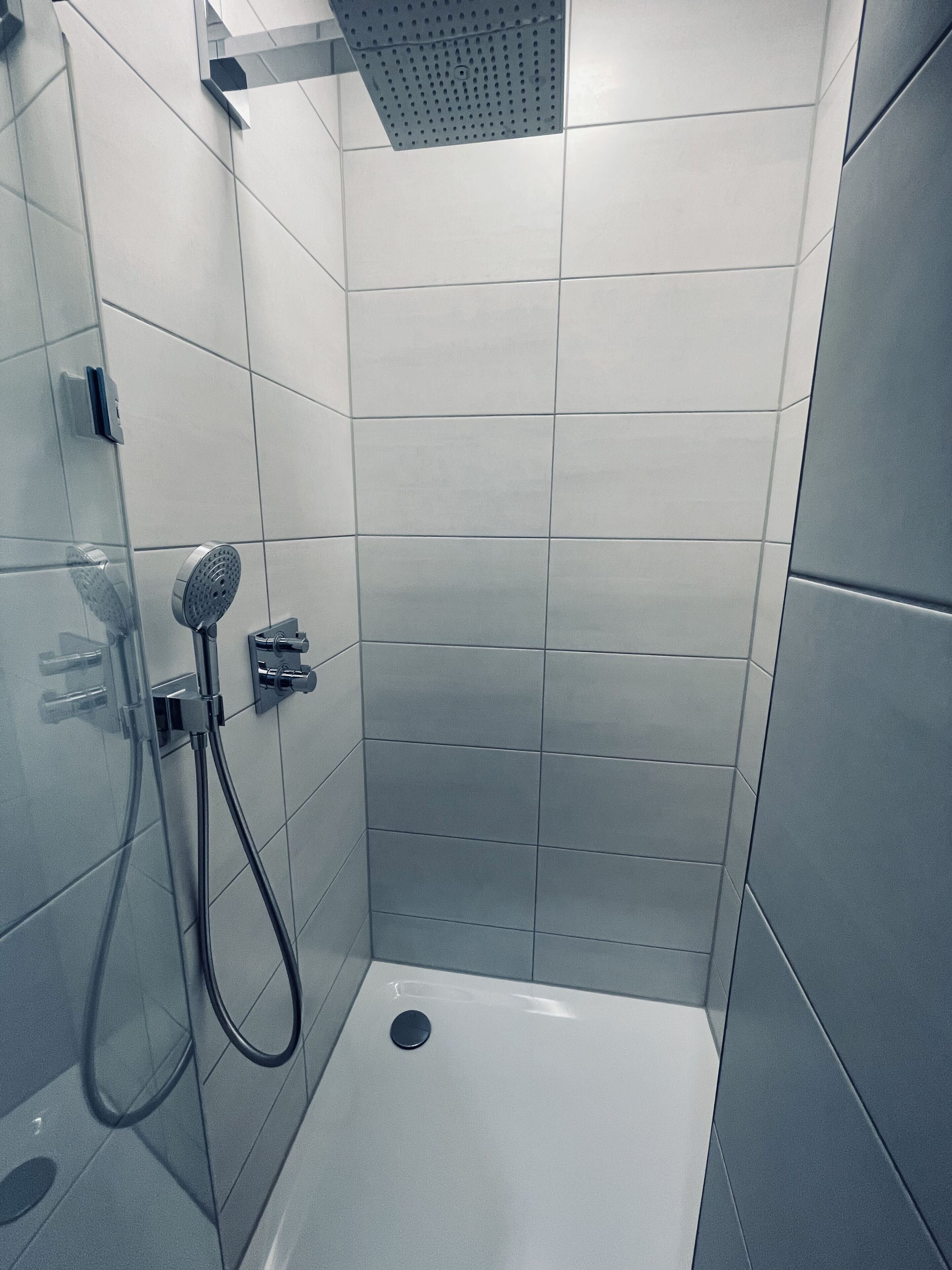 IQ Hotel