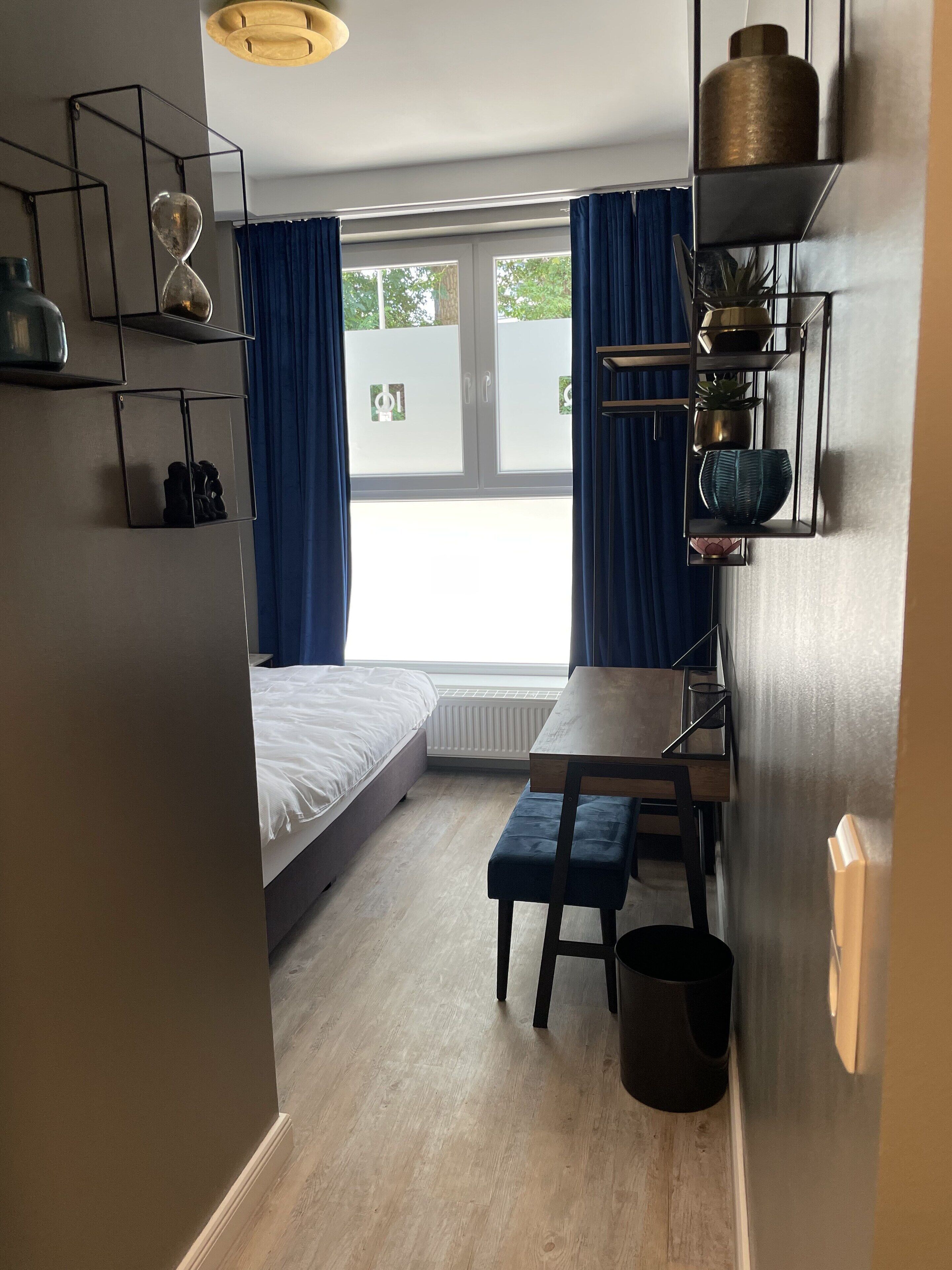 IQ Hotel