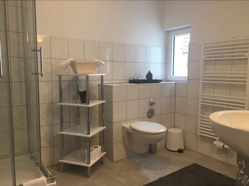 Pension Donau Apartments - Limmerstr 25