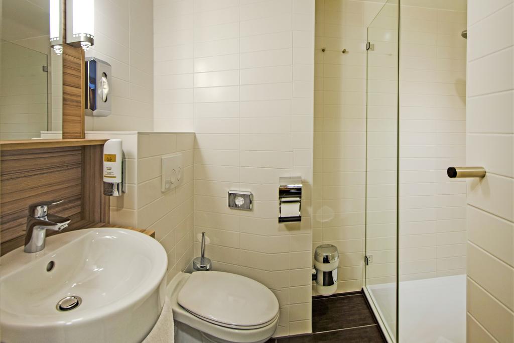 Premier Inn Hannover City University Hotel