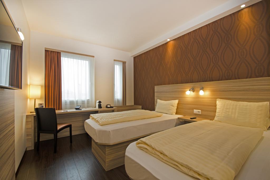 Premier Inn Hannover City University Hotel
