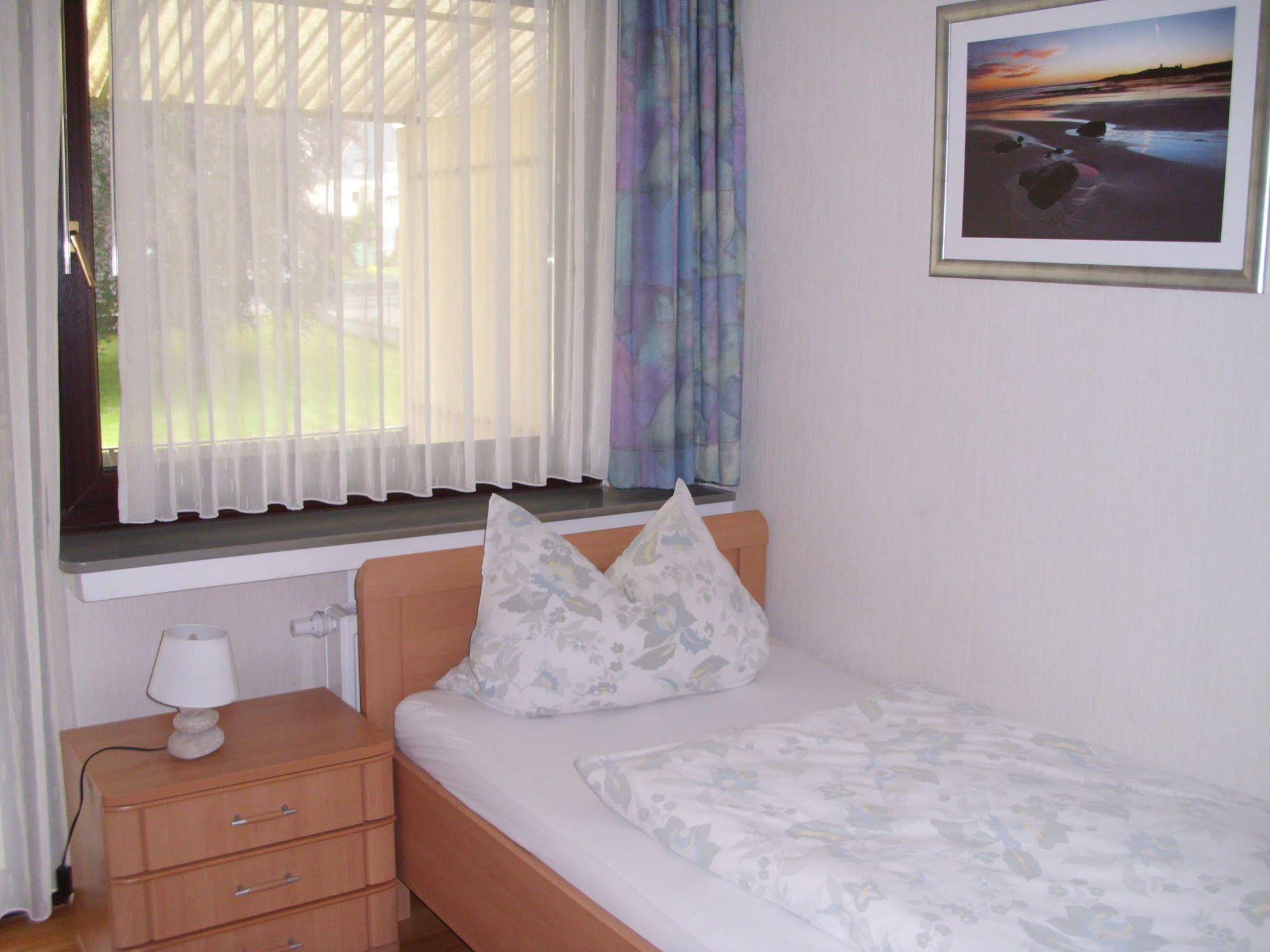 Hotel Road-House