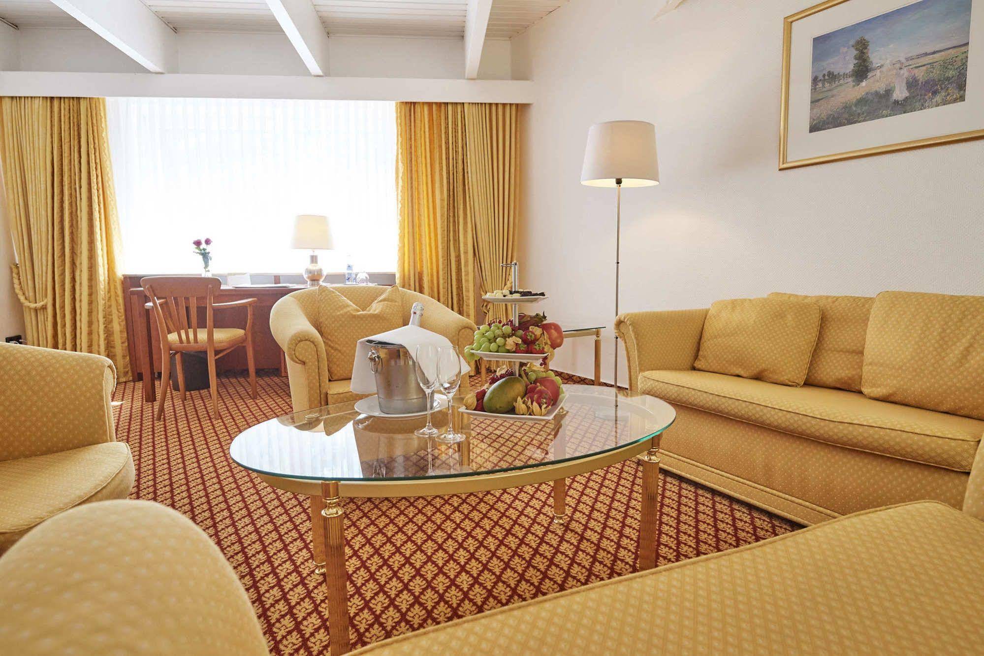 Seehotel am Tankumsee