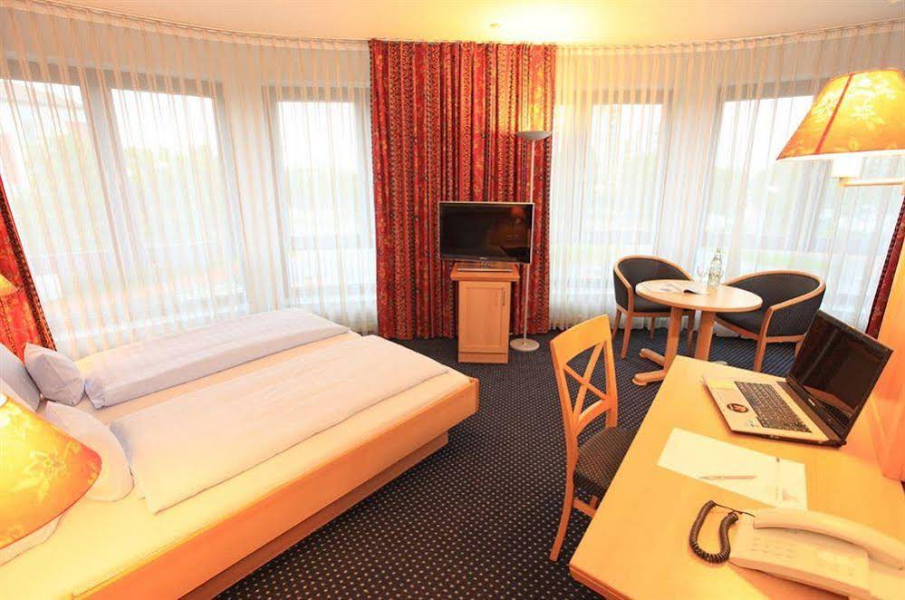 Hotel Near By