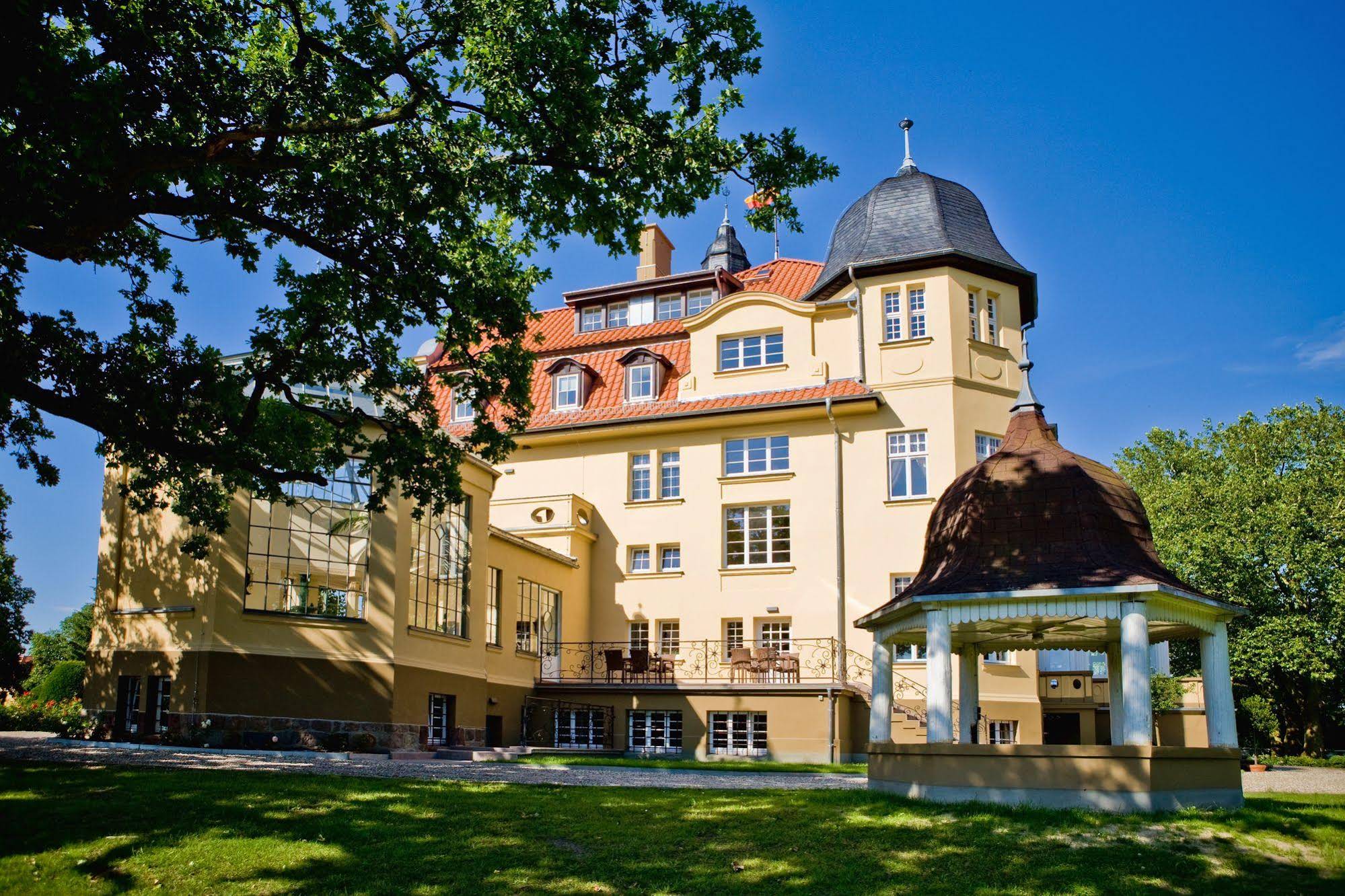 Bernsteinschloss Wendorf