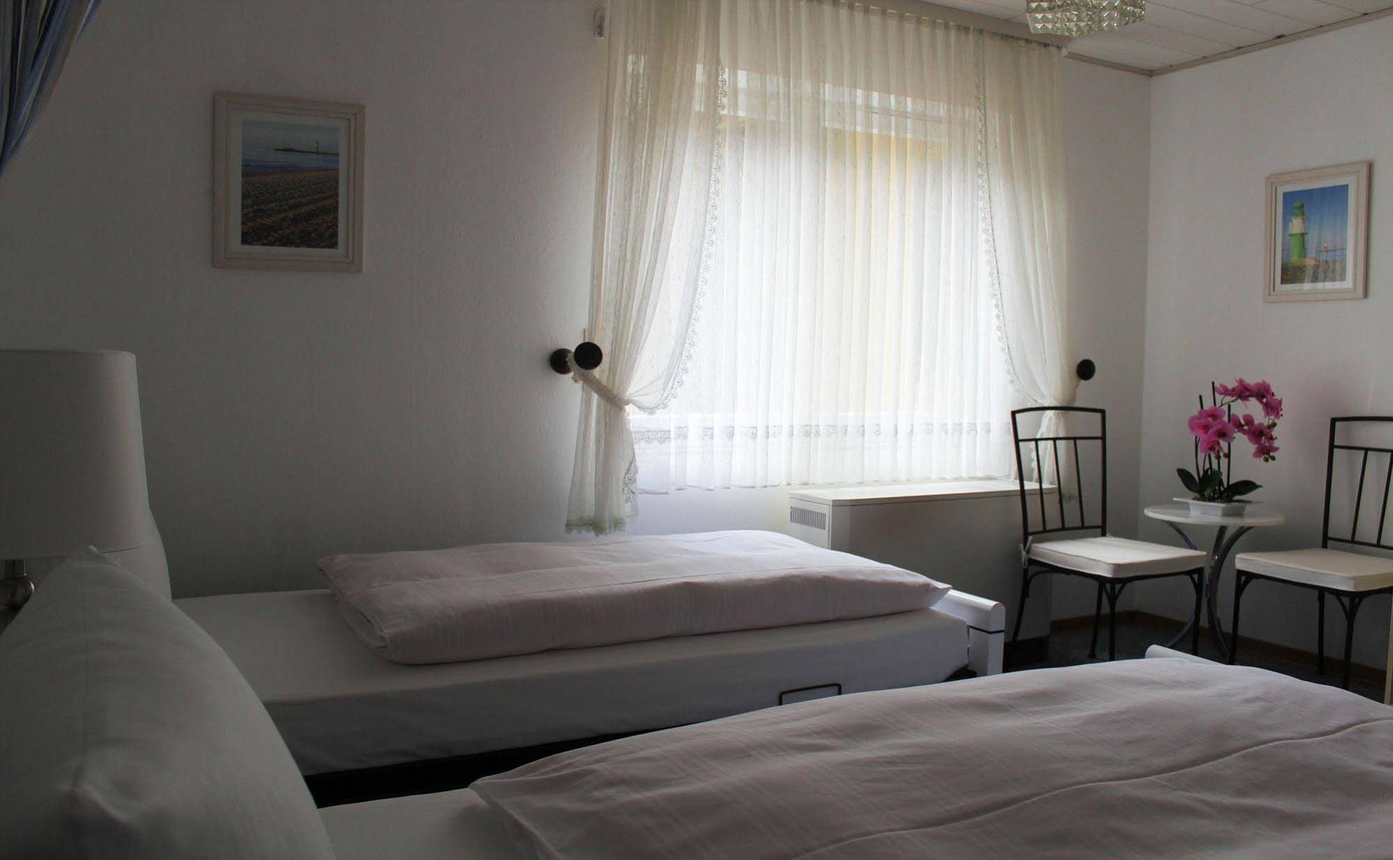 Acron Traben-Trarbach