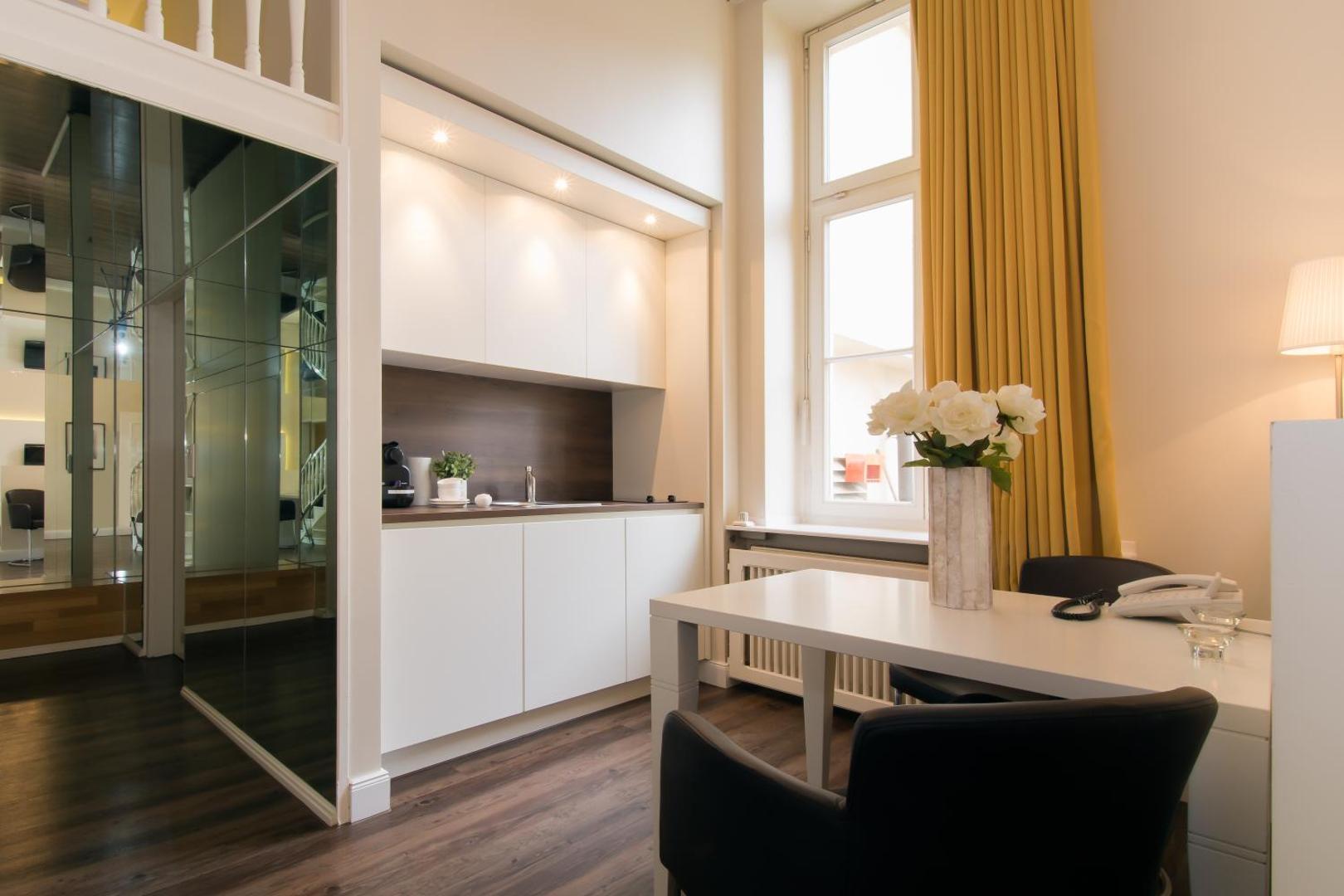 Apartmenthaus Hohe Straße UG